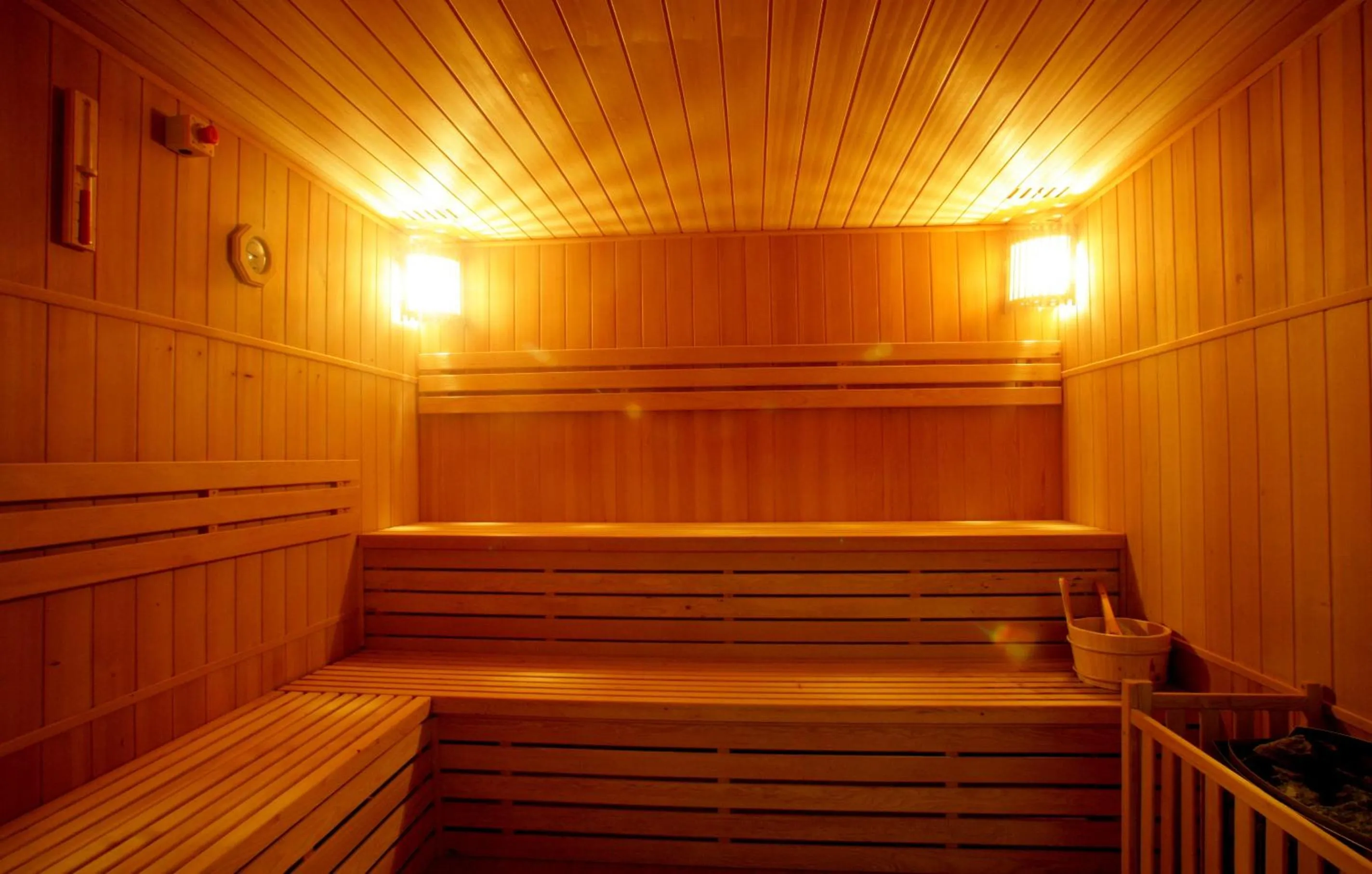Sauna in Long View Hammam & Spa