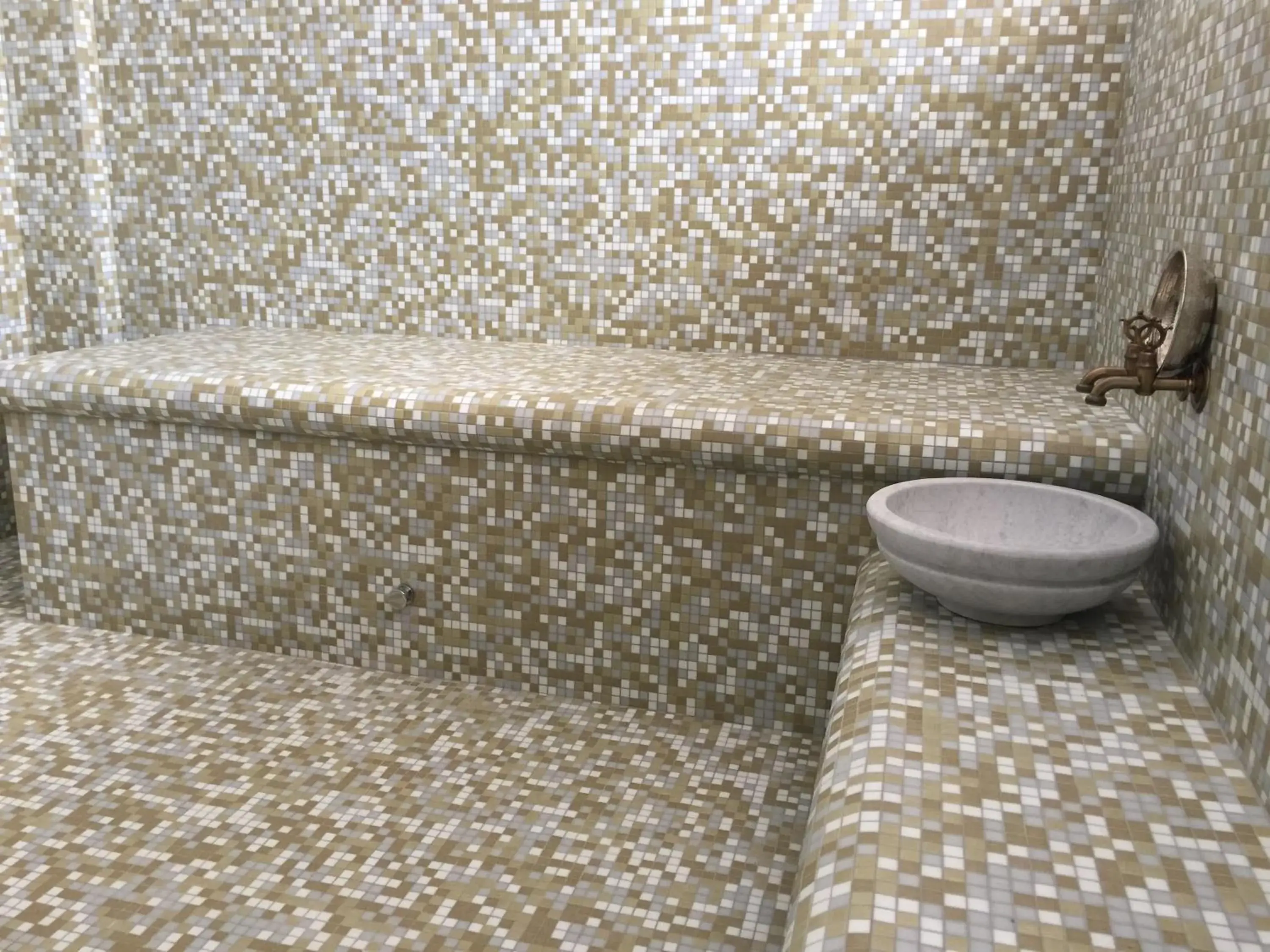 Steam room in Long View Hammam & Spa Steam room in Long View Hammam & Spa