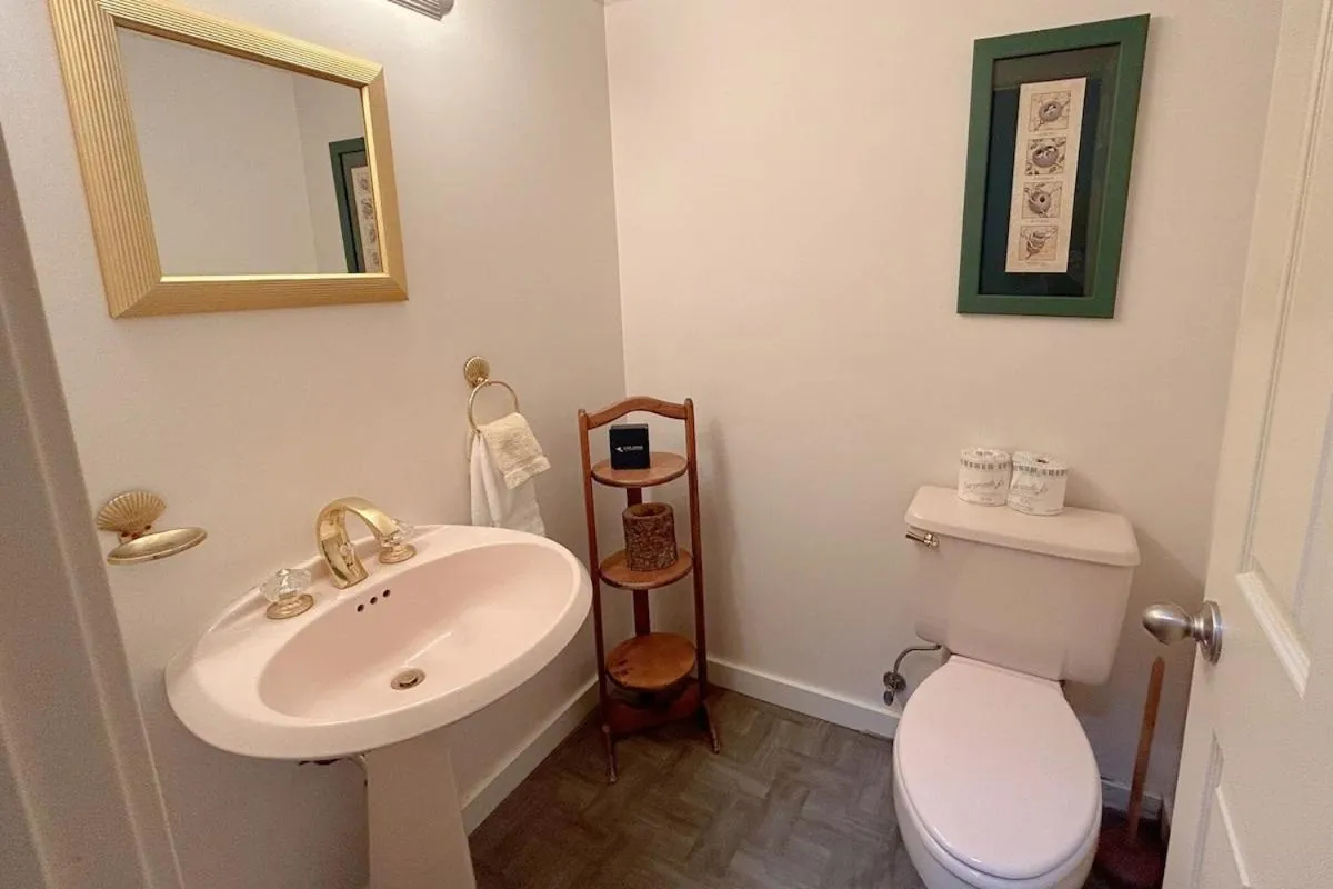 Tumbleweed Pines home