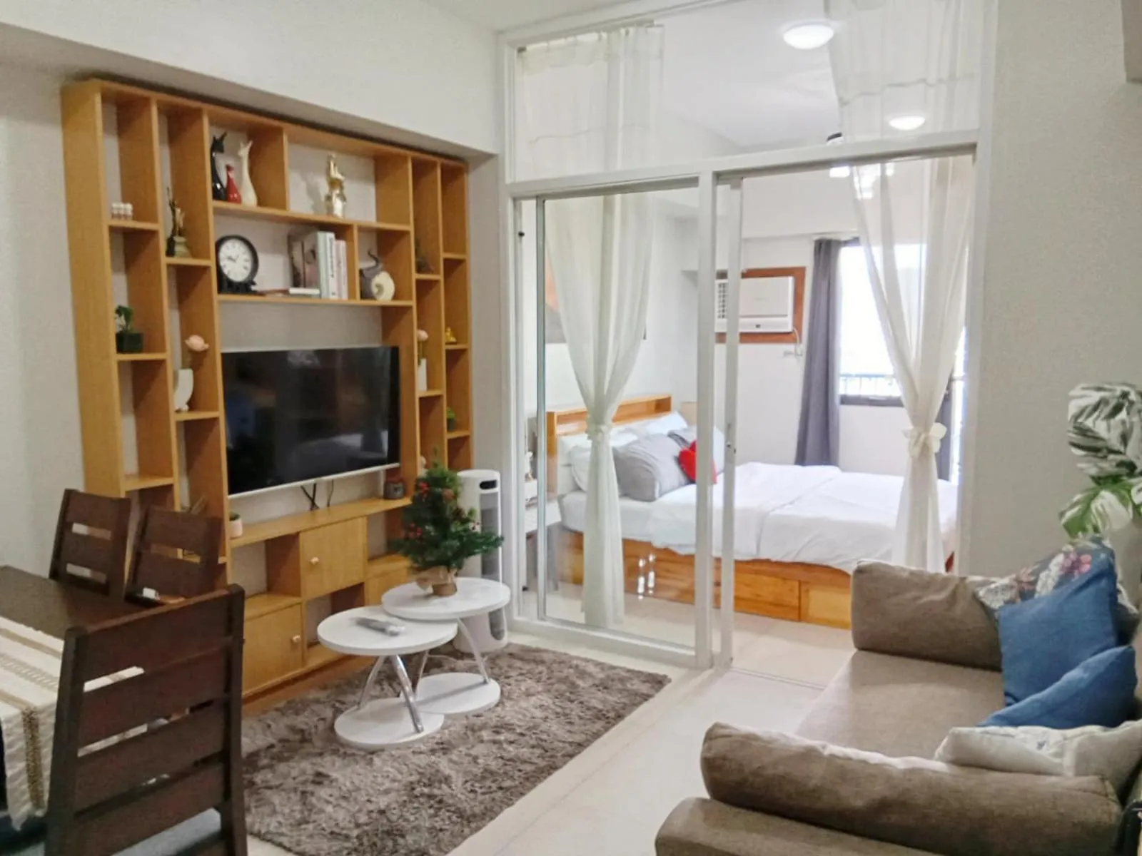 1 bedroom condo unit at Sundance Residences