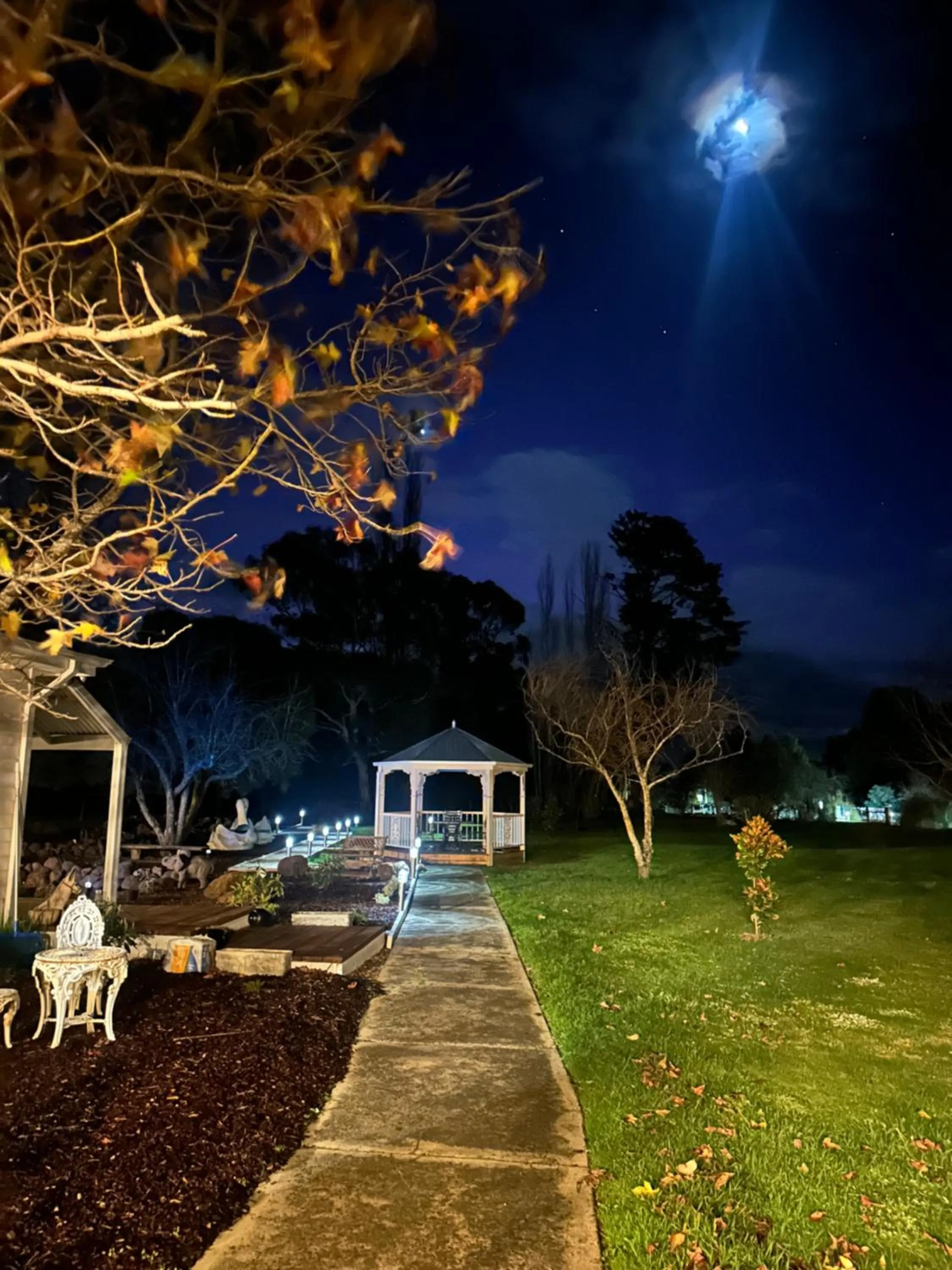 Tell Tales Bed & Breakfast