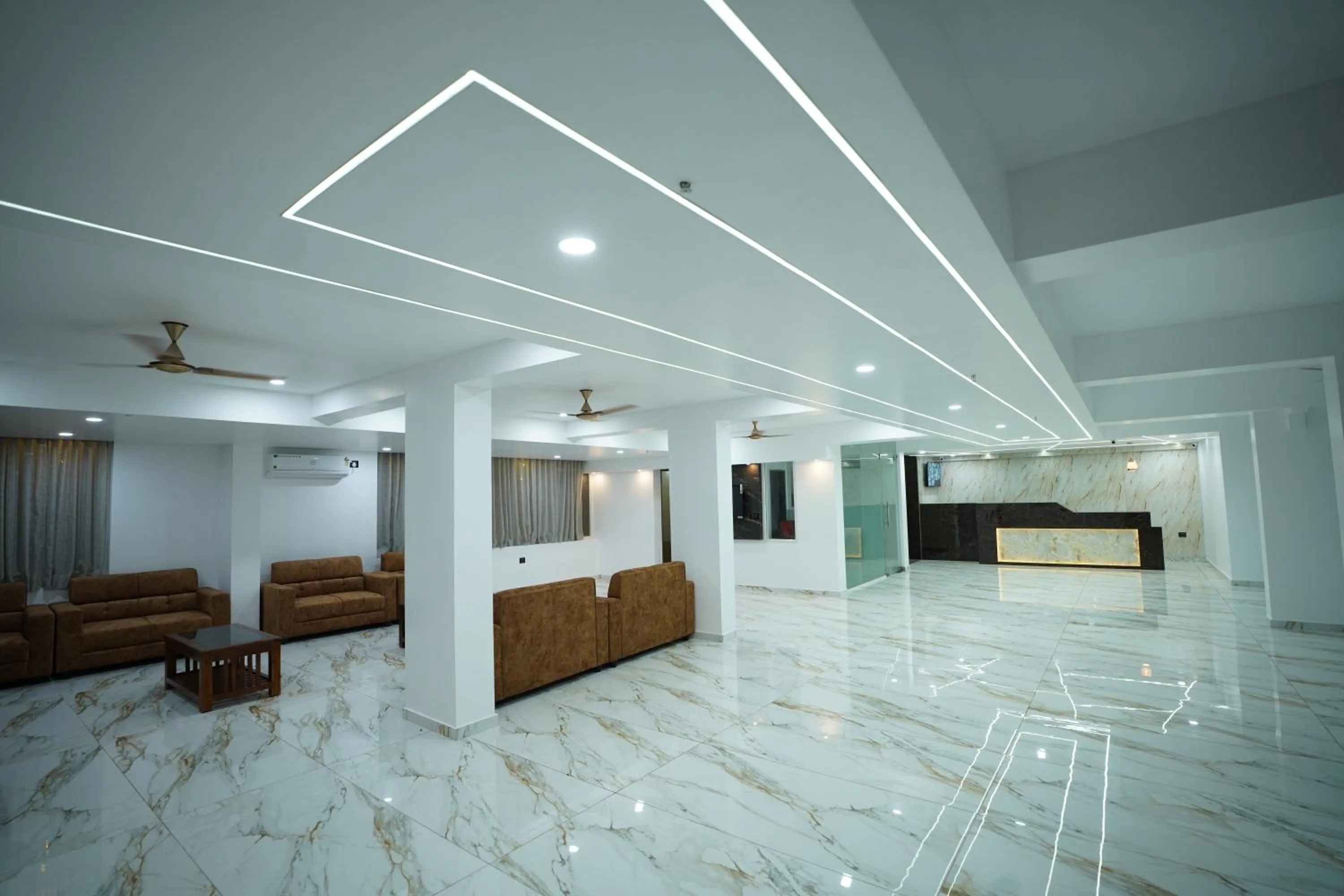 Lobby or reception in Hotel Mangalore Stay INN