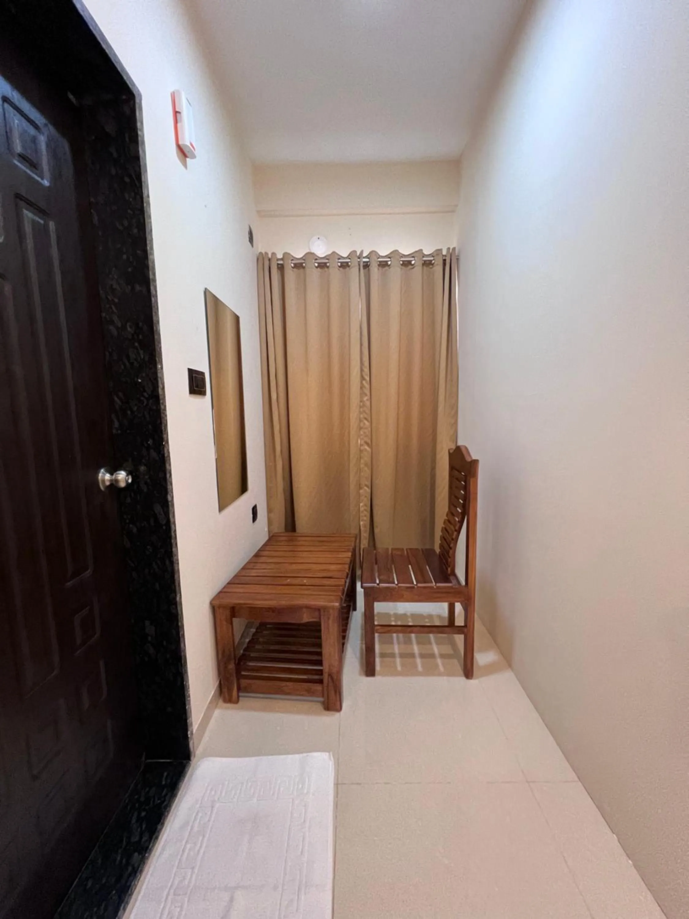 Dining area in Hotel Mangalore Stay INN