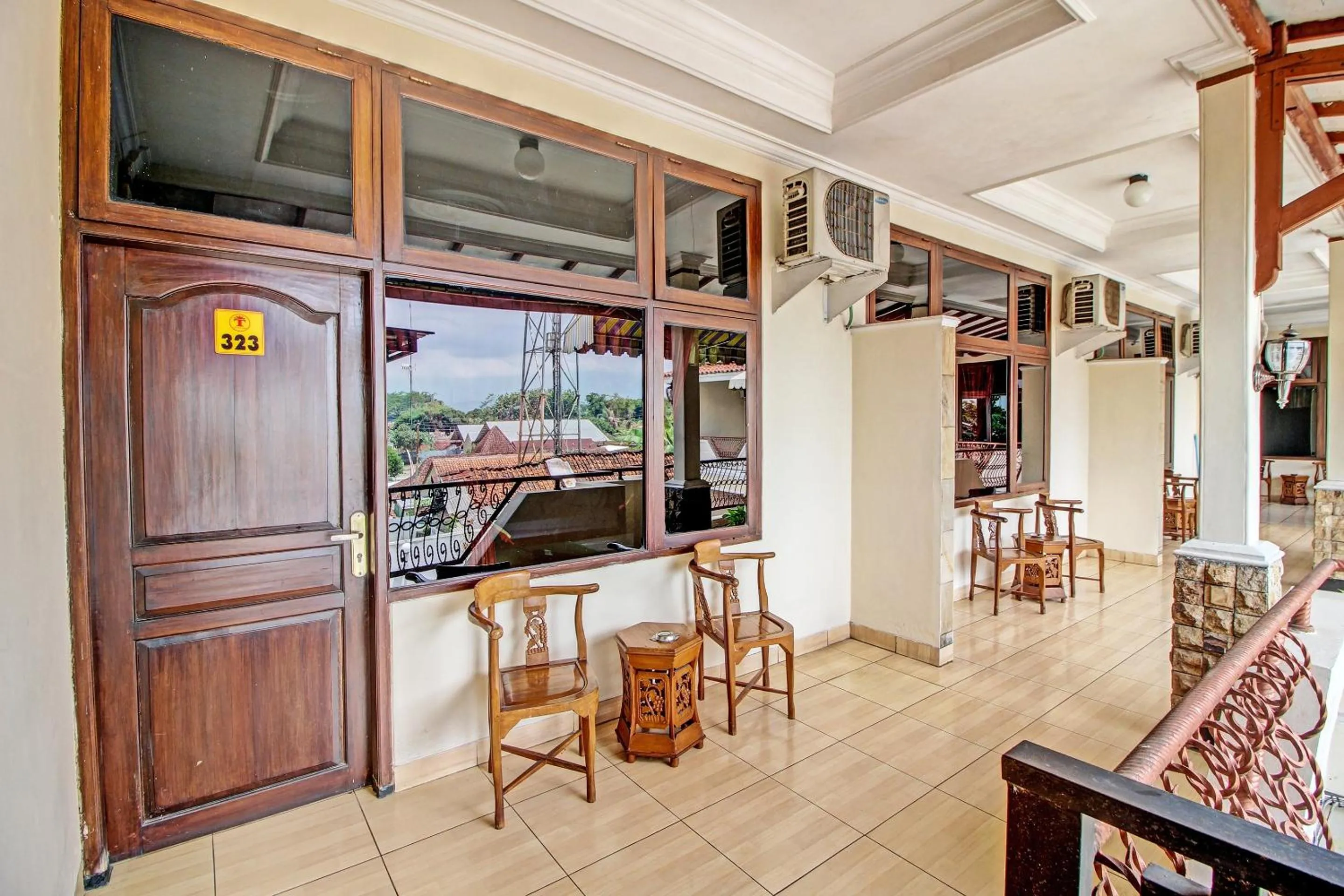 Lobby or reception in Collection O 92242 Hotel Tanjung Emas