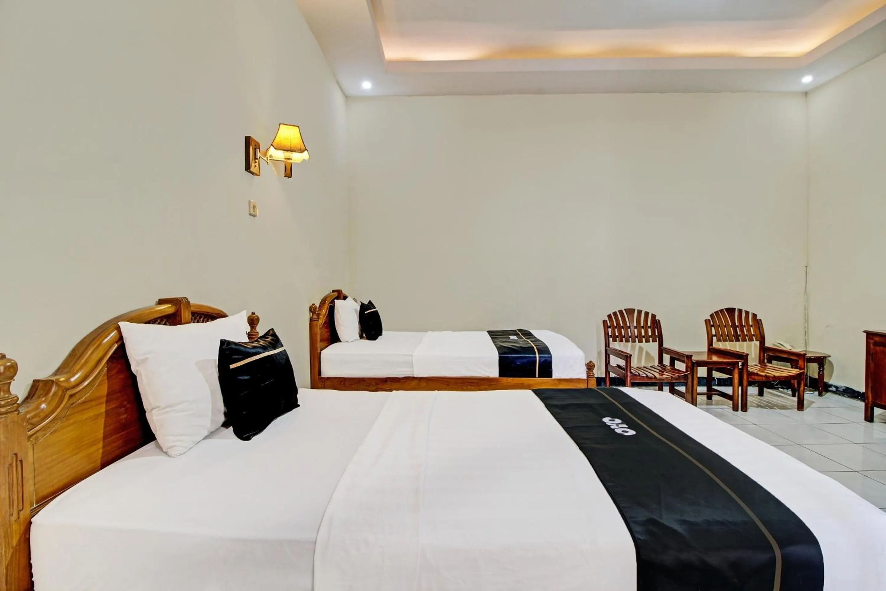 Bedroom, Bed in Collection O 92242 Hotel Tanjung Emas