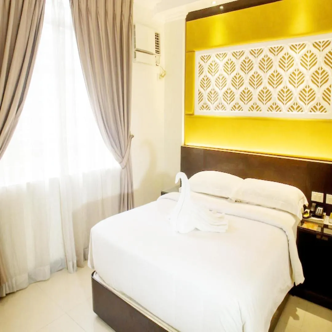 Bed in M Citi Suites