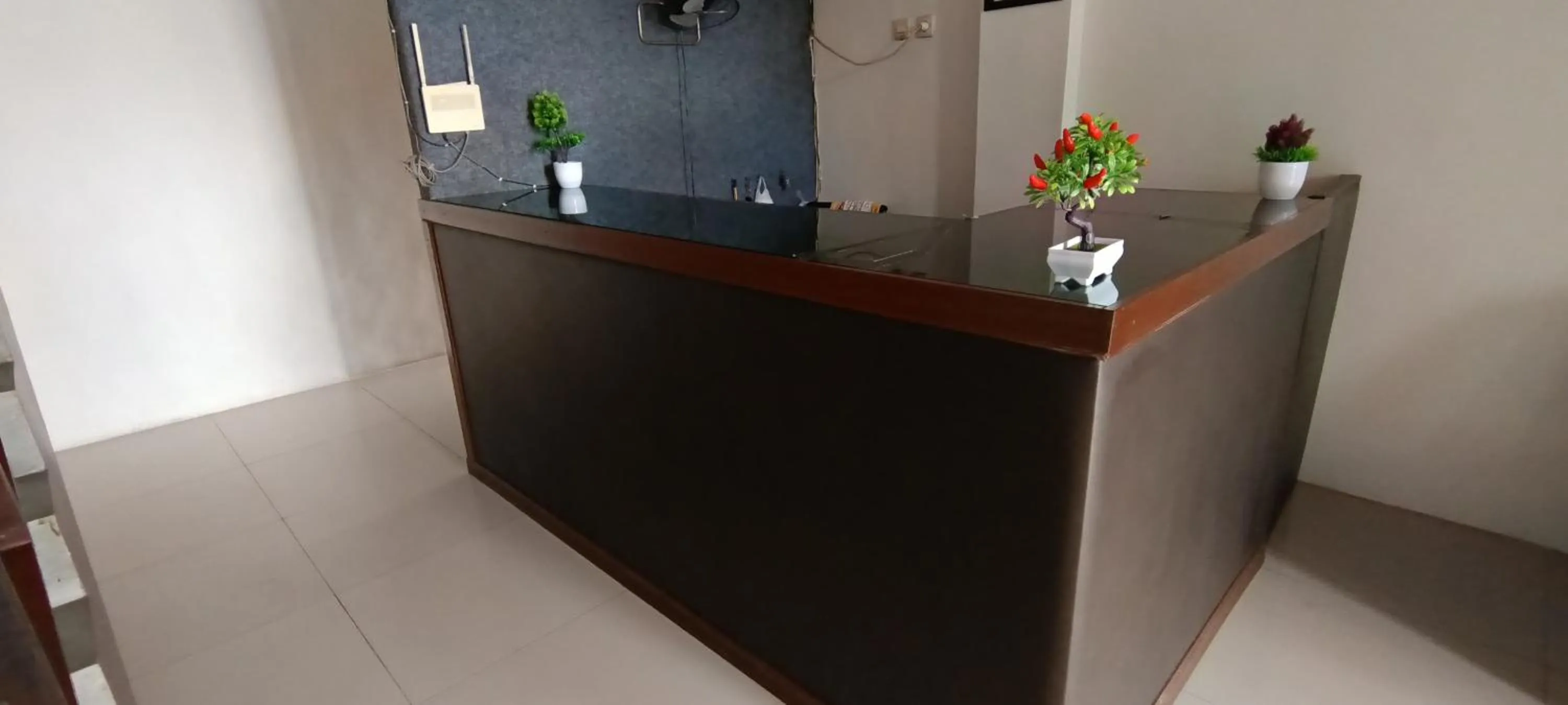 Lobby or reception in Hotel O Fanilly Guest House MarabahanNearJembatan Rumpiang