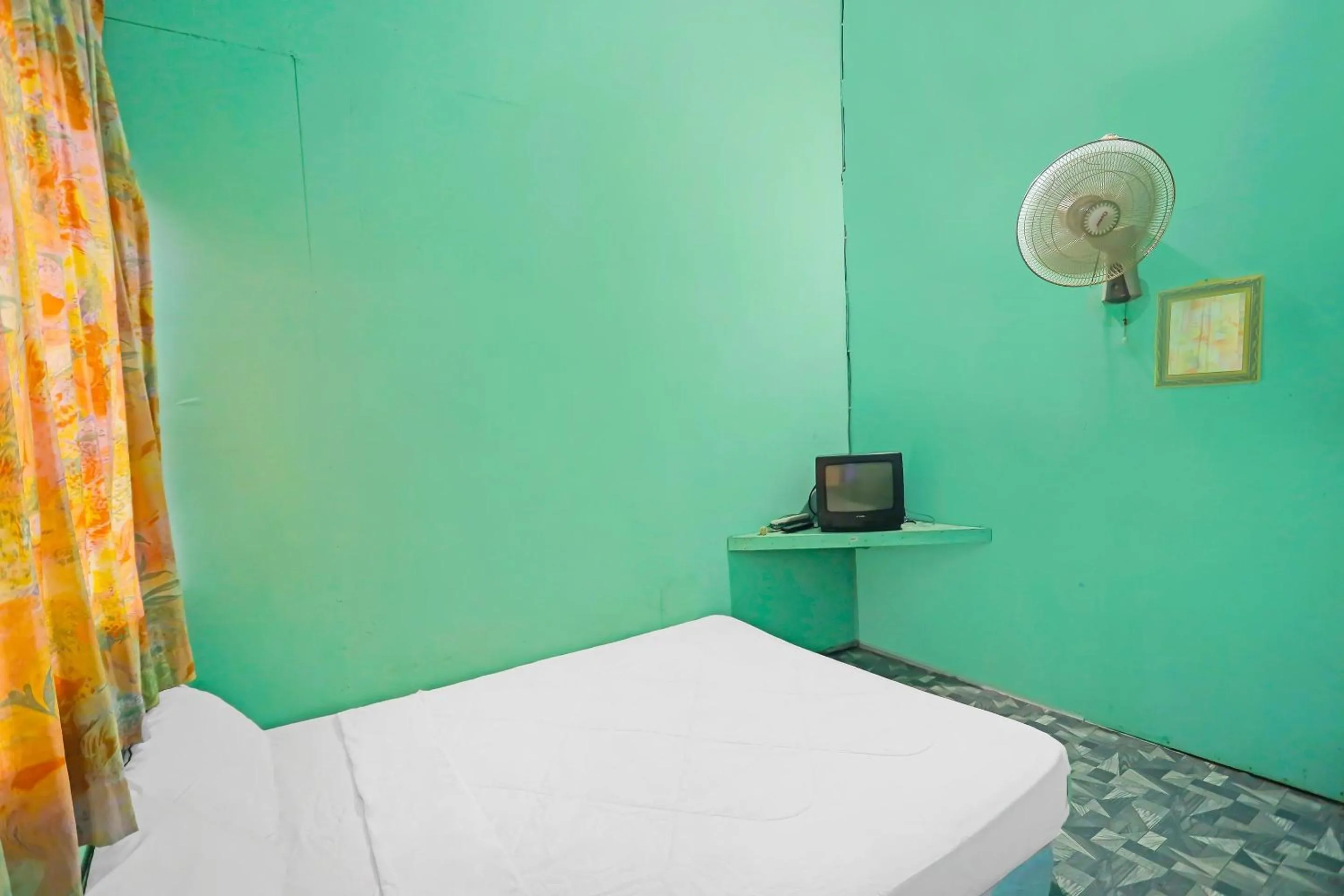 Bedroom, Bed in Hotel O Kurnia ShangrilaNearNagoya Hill Shopping Mall