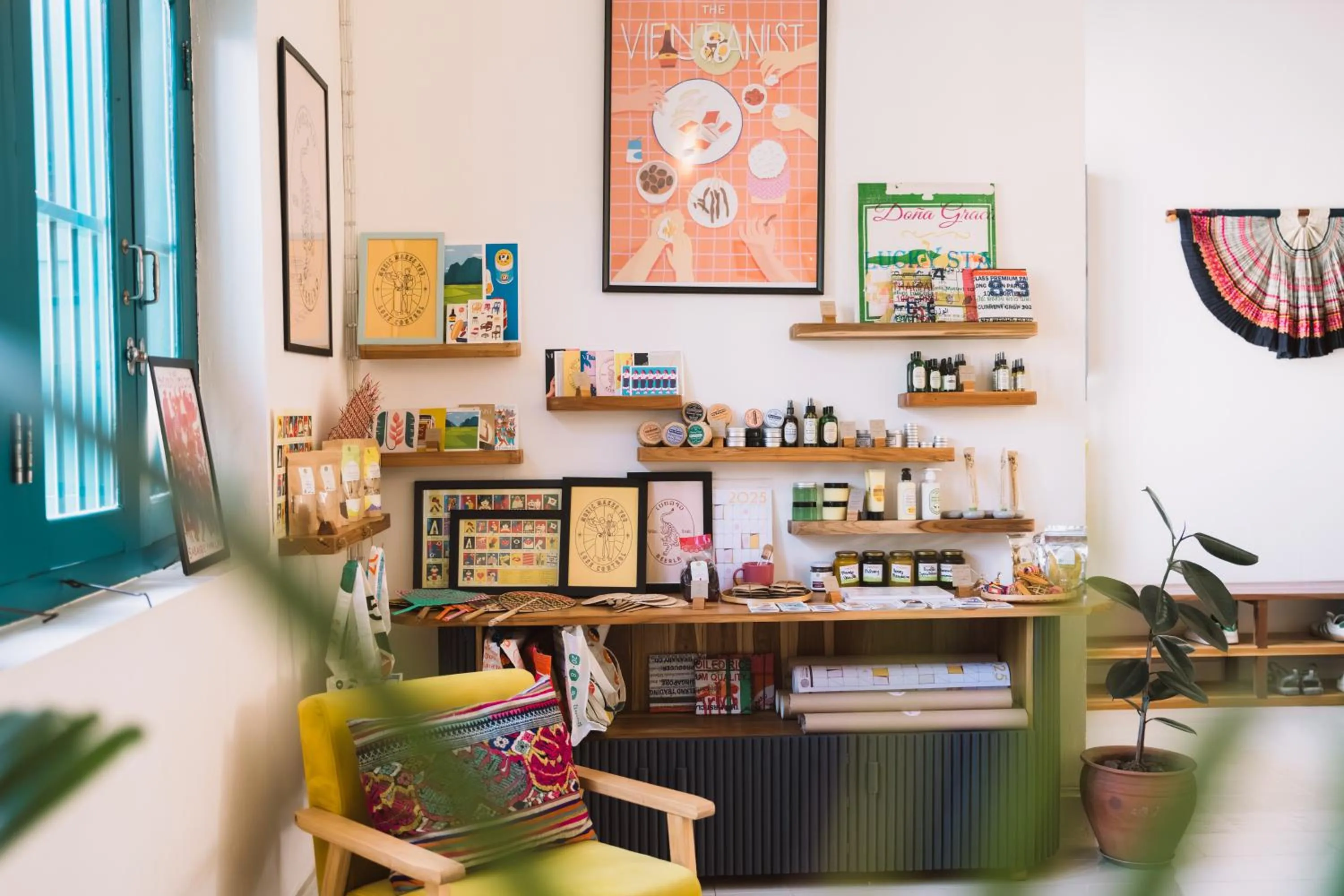 Shopping Area in Baan Pila