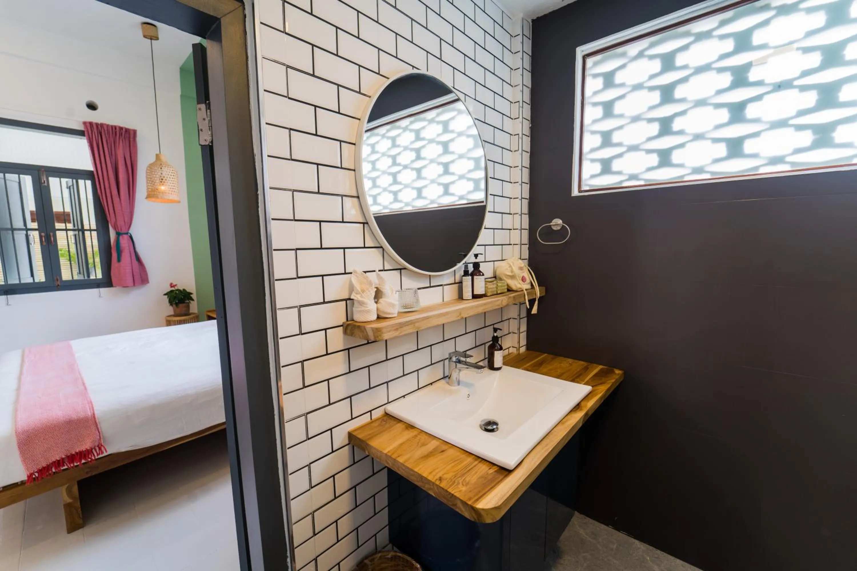 Bathroom, Bed in Baan Pila