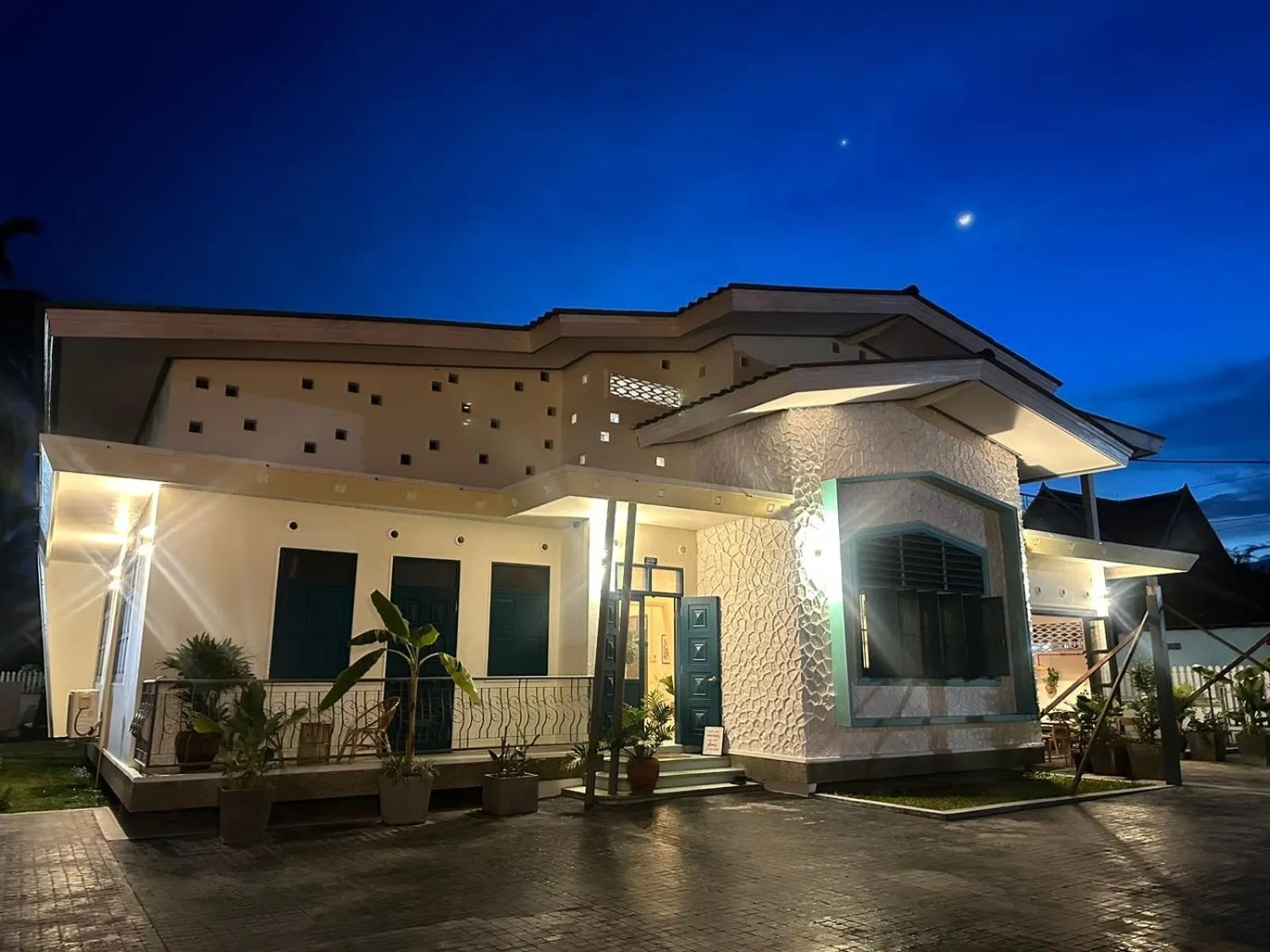 Property building in Baan Pila