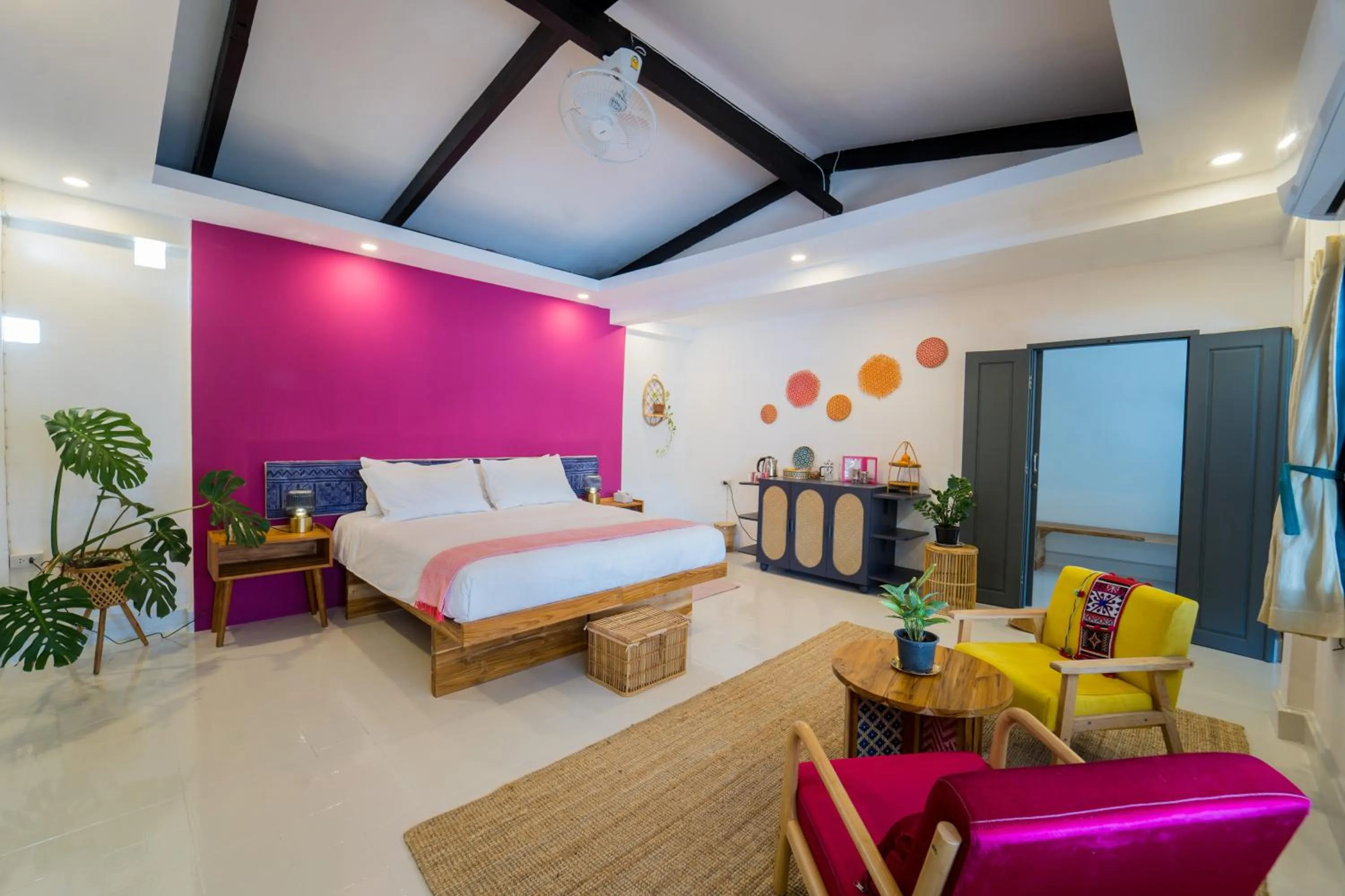 View (from property/room), Bed in Baan Pila