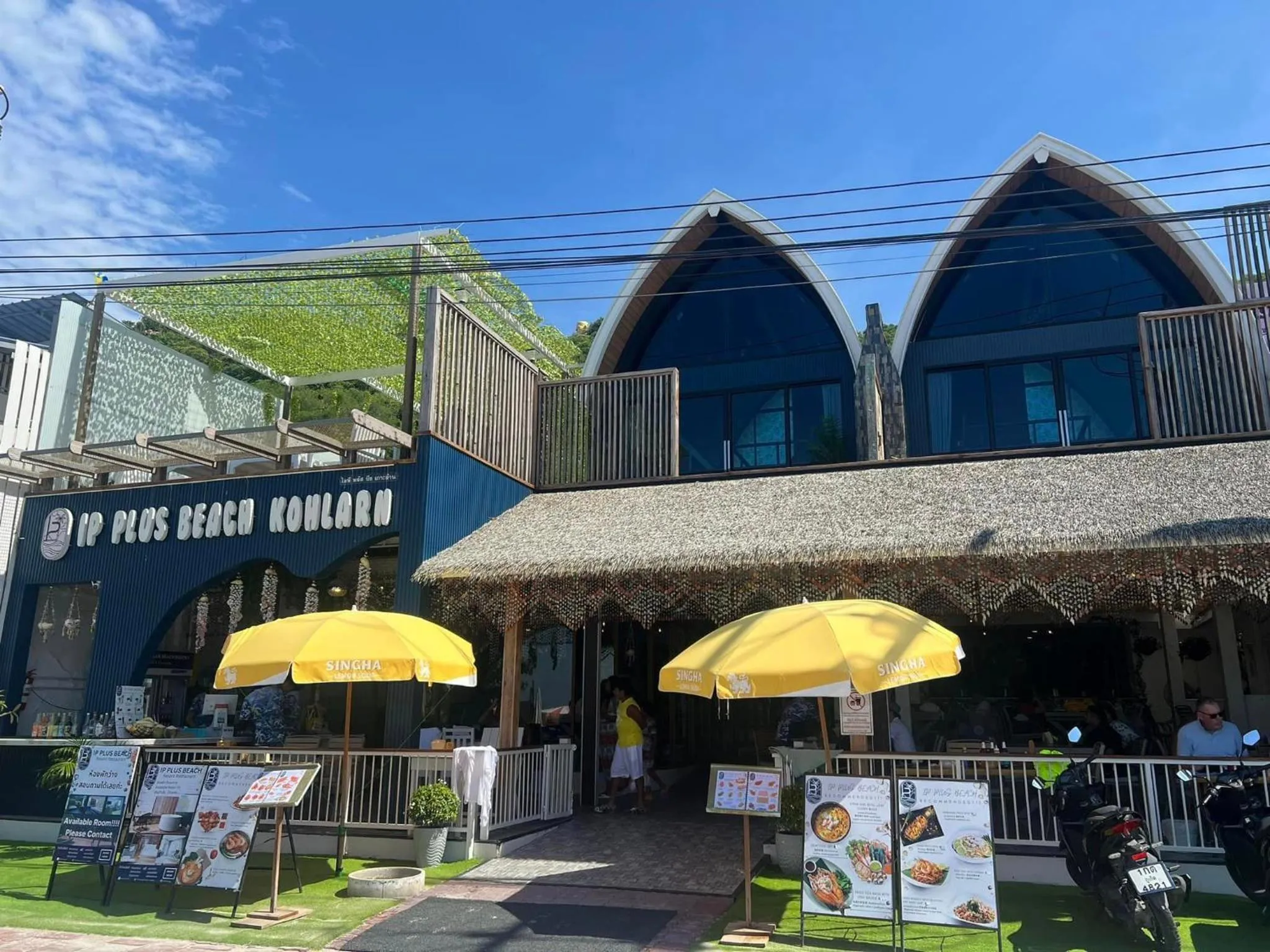 Property building in IP PLUS BEACH RESORT Koh Larn