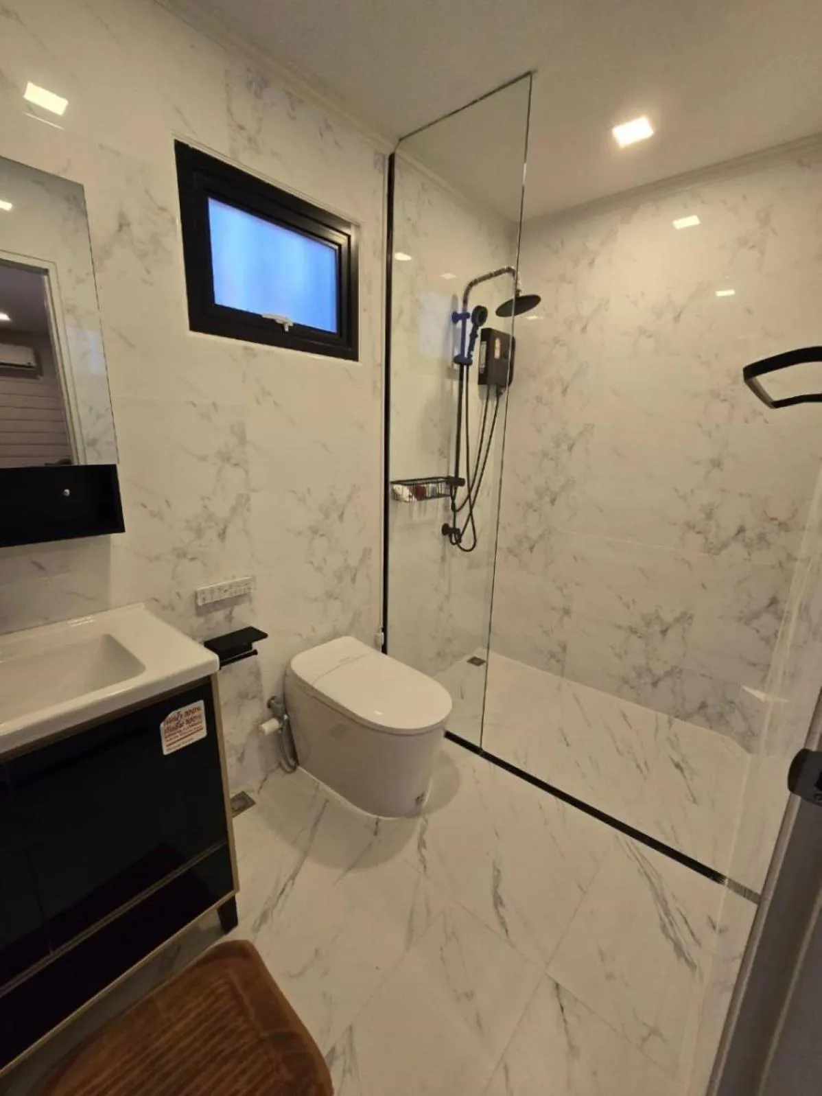 Bathroom in IP PLUS BEACH RESORT Koh Larn