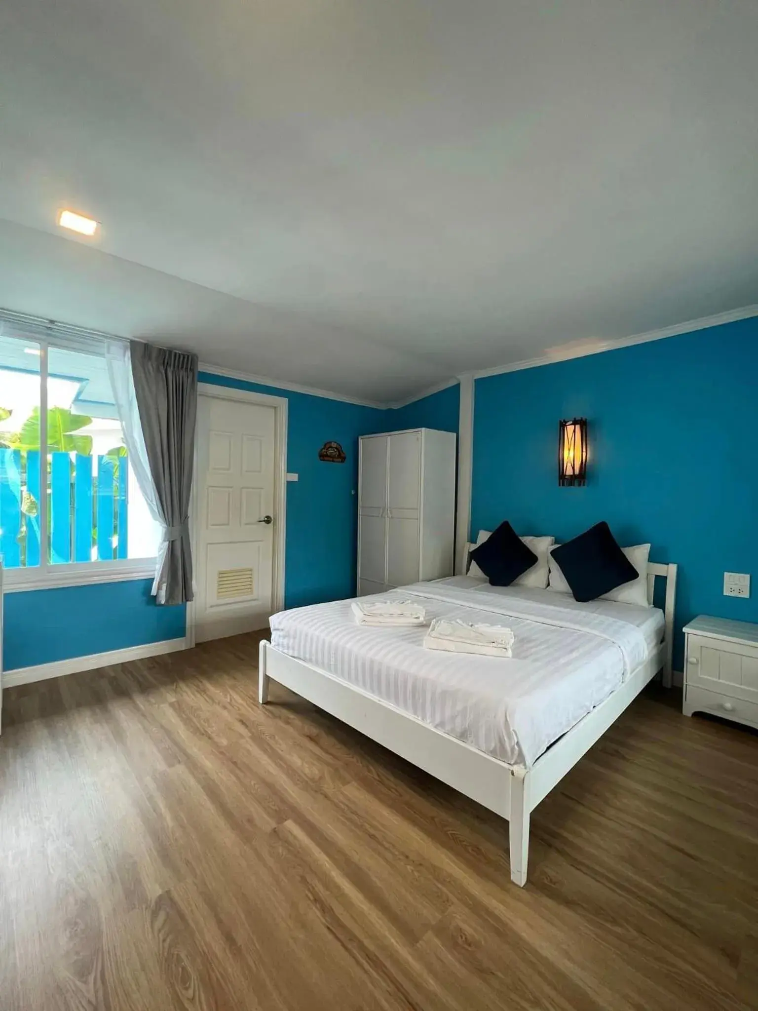 Superior Double Room in IP PLUS BEACH RESORT Koh Larn Superior Double Room in IP PLUS BEACH RESORT Koh Larn