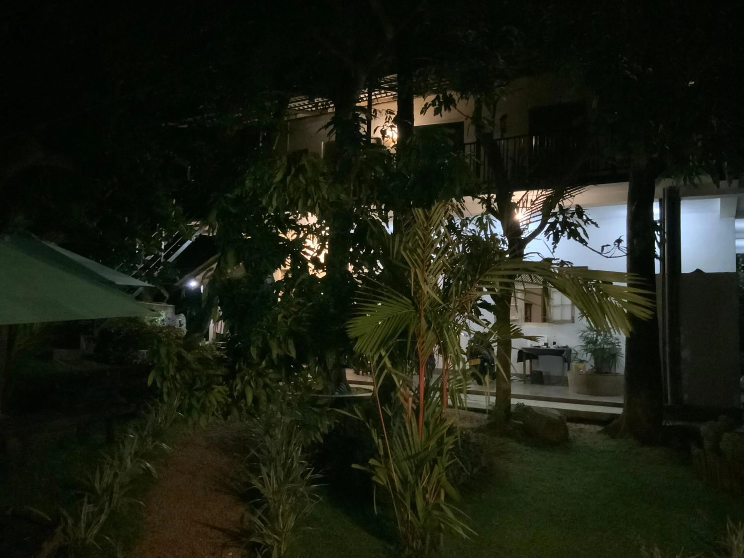 Property building in Lali Villa & Fruit Garden
