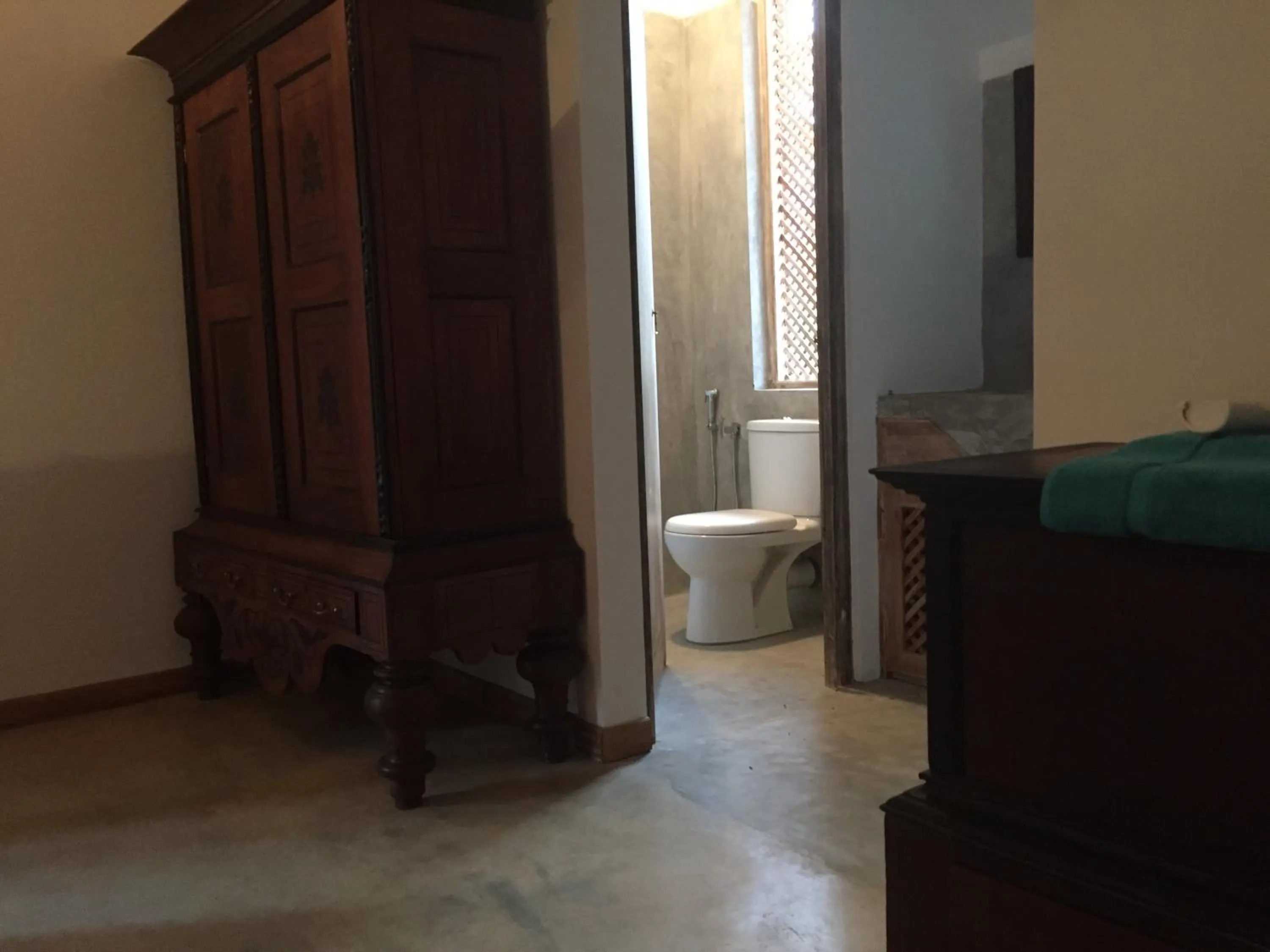 Toilet in Lali Villa & Fruit Garden