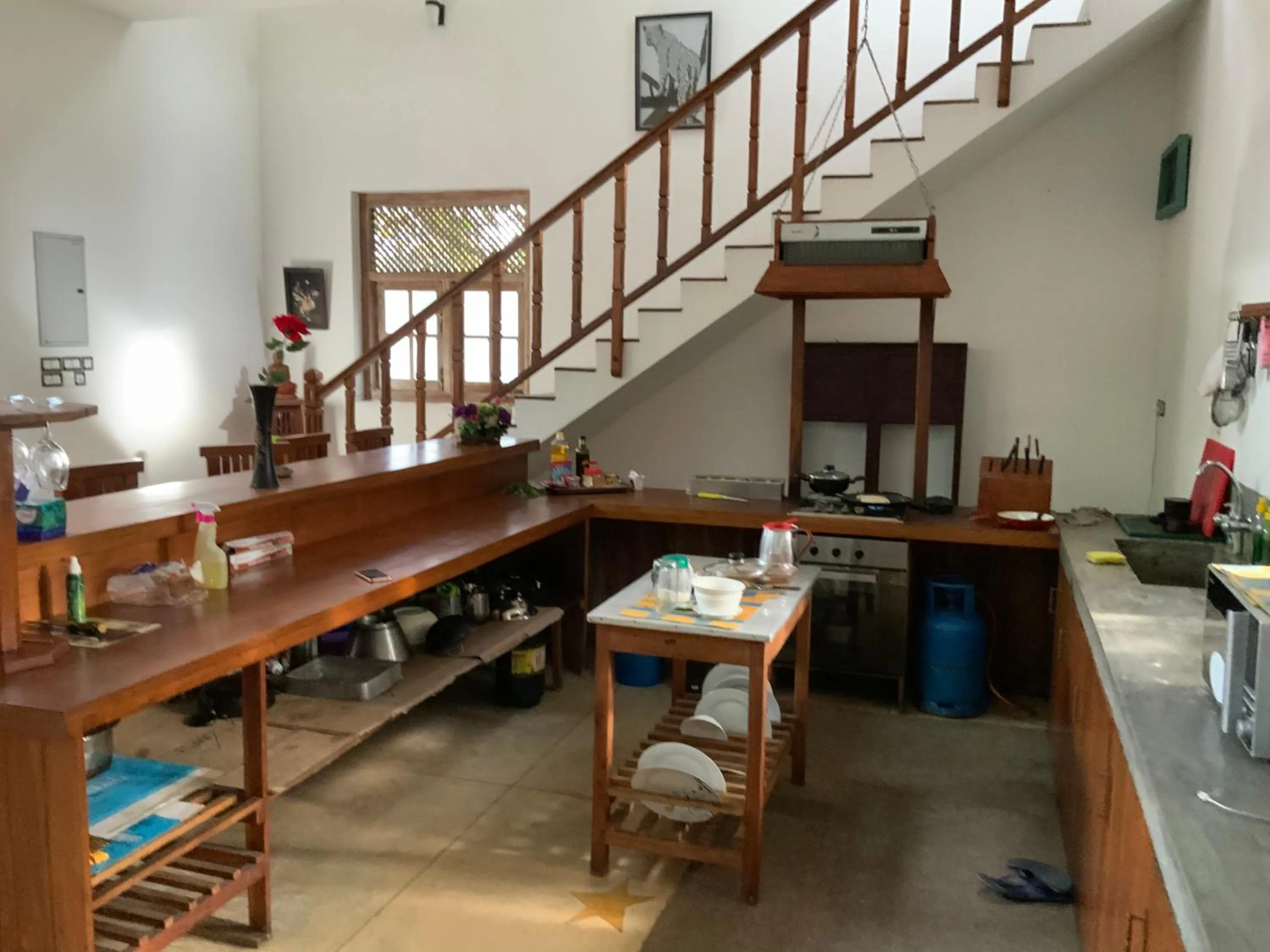 Kitchen or kitchenette in Lali Villa & Fruit Garden