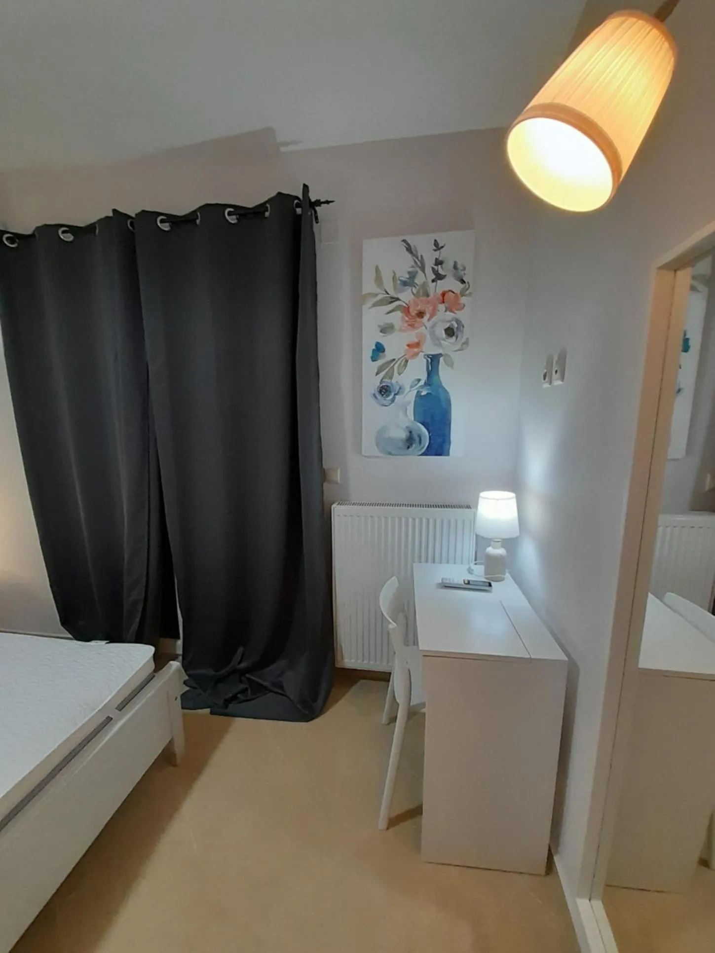Bed in Beautiful house with great castle view!