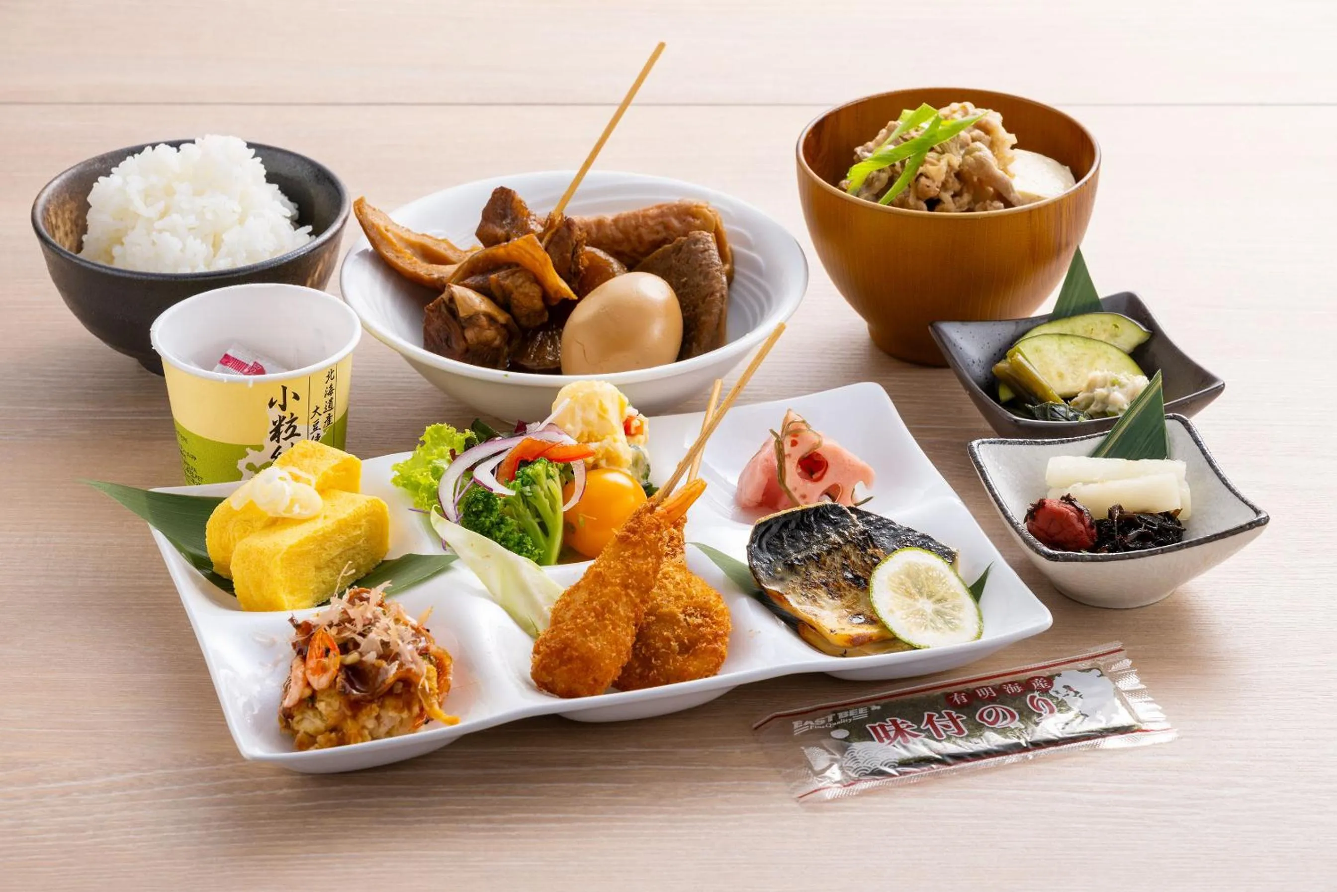 Buffet breakfast in Shizutetsu Hotel Prezio Osaka Shinsaibashi