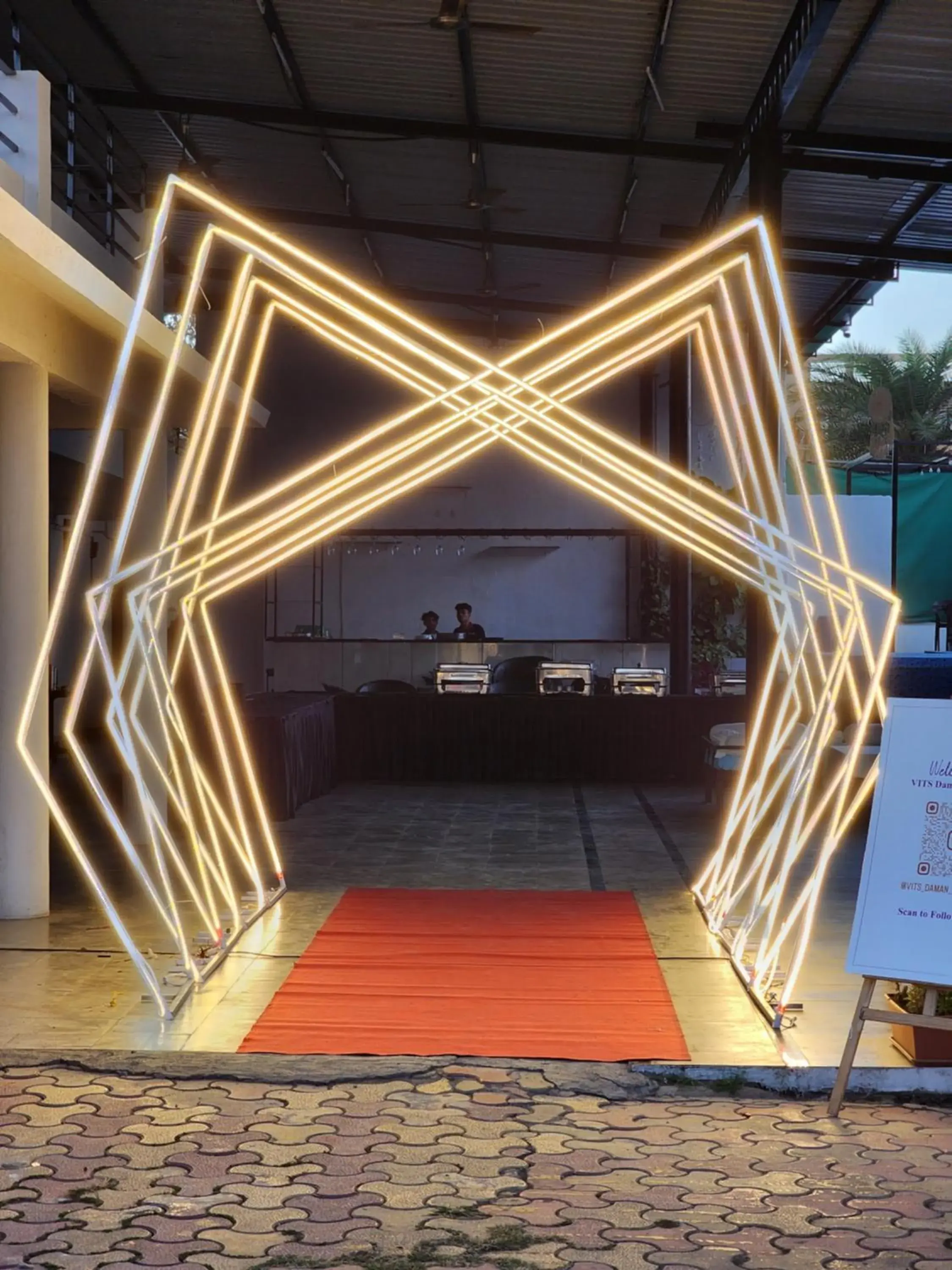 Restaurant/places to eat in VITS Daman Devka Beach Restaurant/places to eat in VITS Daman Devka Beach