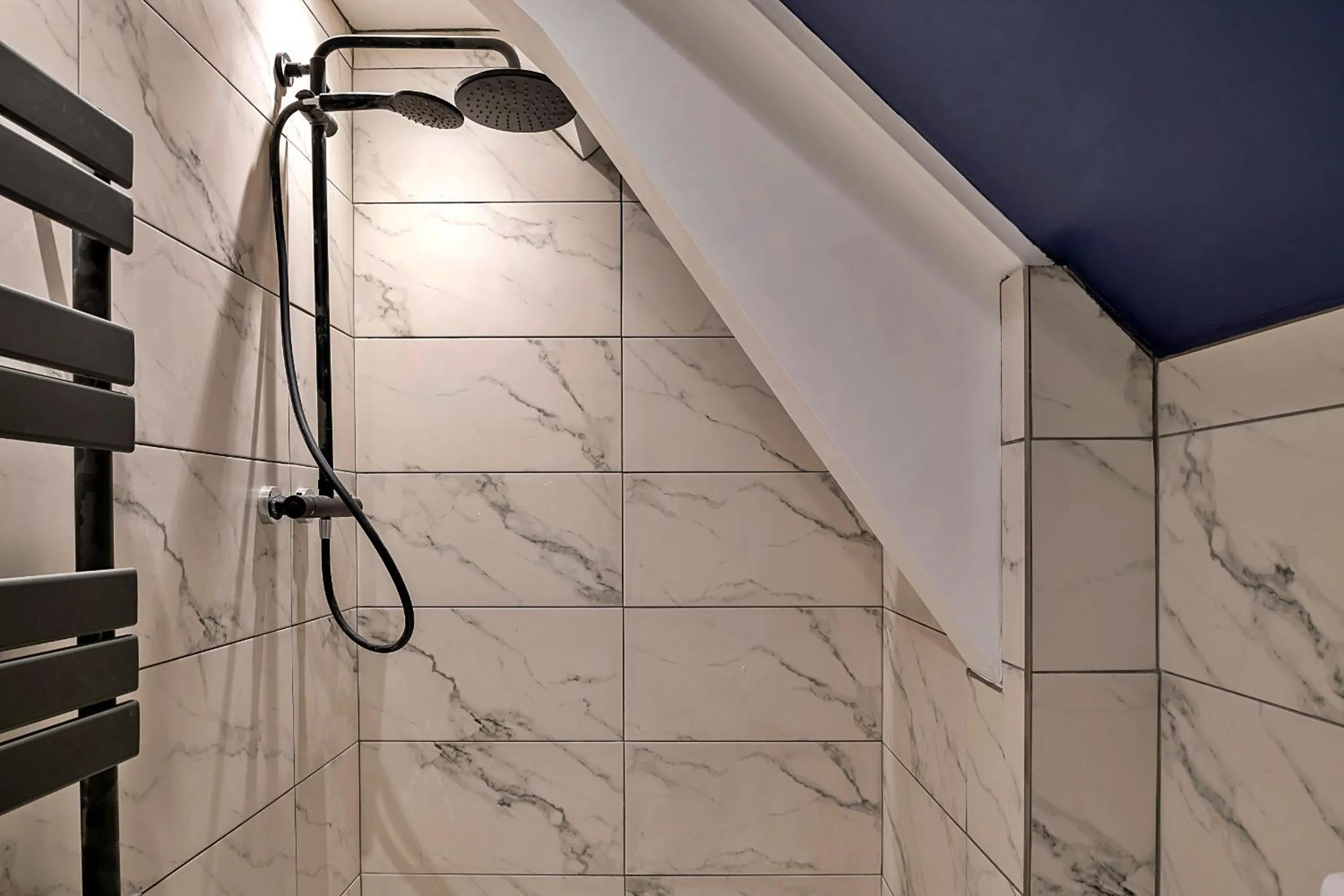 Shower in Finest Retreats - Peace Retreats Penthouse