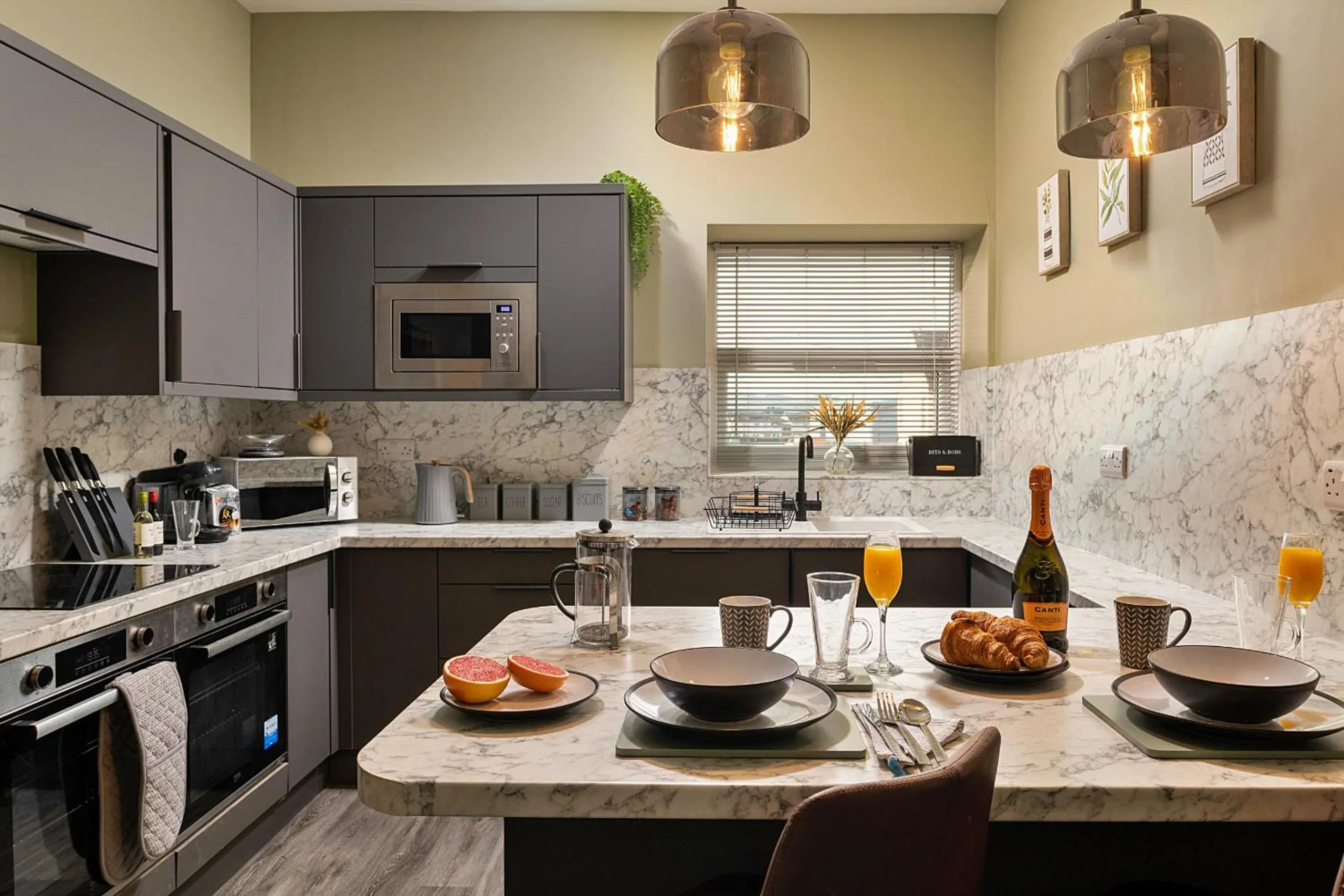 Coffee/tea facilities in Finest Retreats - Peace Retreats Penthouse