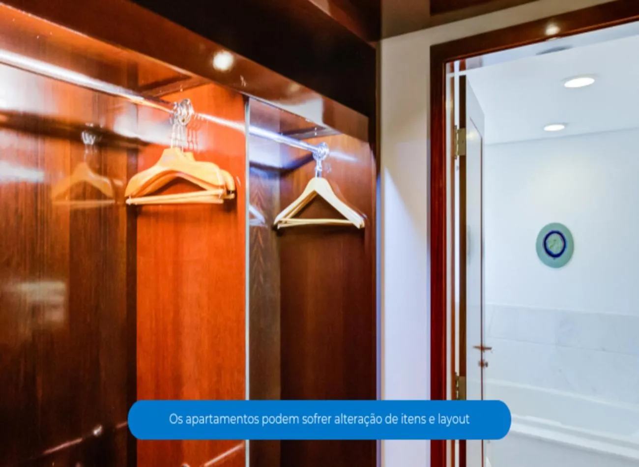 wardrobe in Roomo Transamerica SP GeorgeV Itaim Bibi