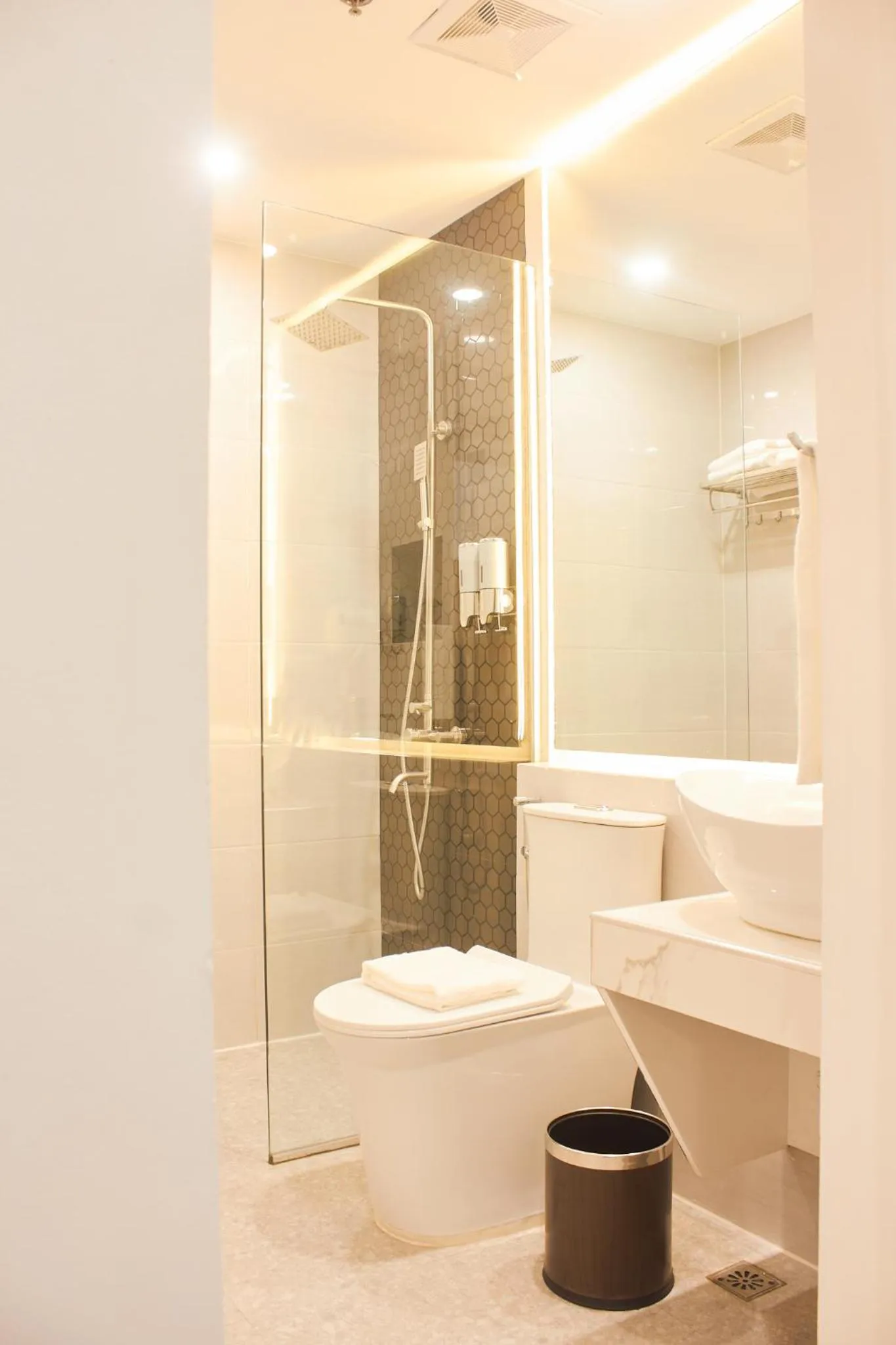 Bathroom in The Blu Hotel