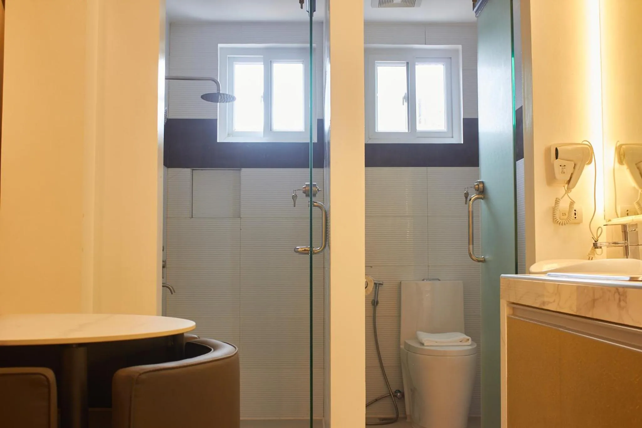 Shower in The Blu Hotel