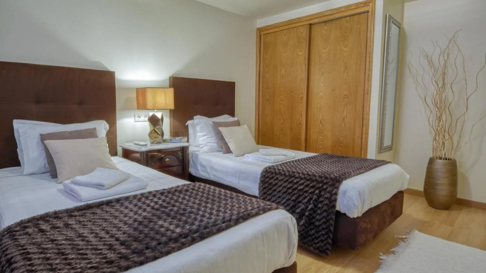 Bedroom, Bed in 8-Bed Villa in Vilamoura-Sleeps-Playground-Pool