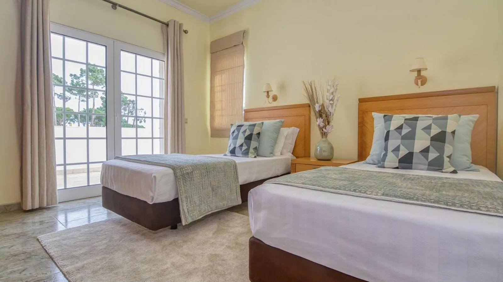 Bed in 8-Bed Villa in Vilamoura-Sleeps-Playground-Pool