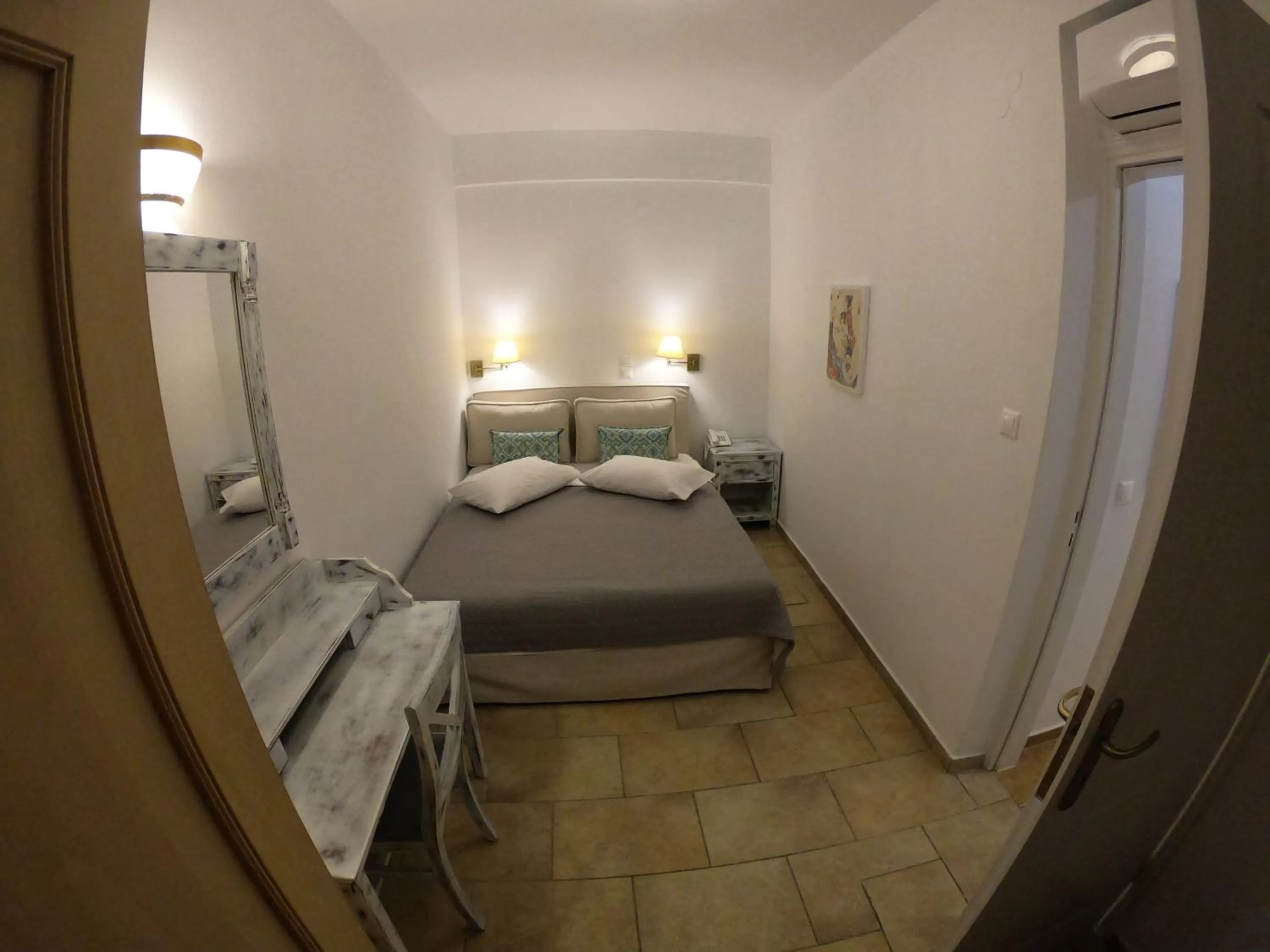 Bed in Hotel Mathios