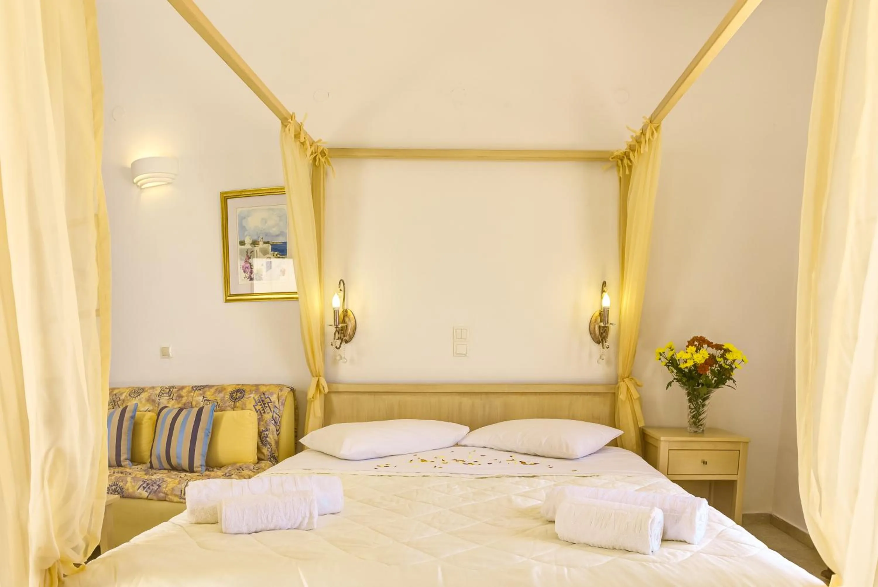 Bed in Hotel Mathios