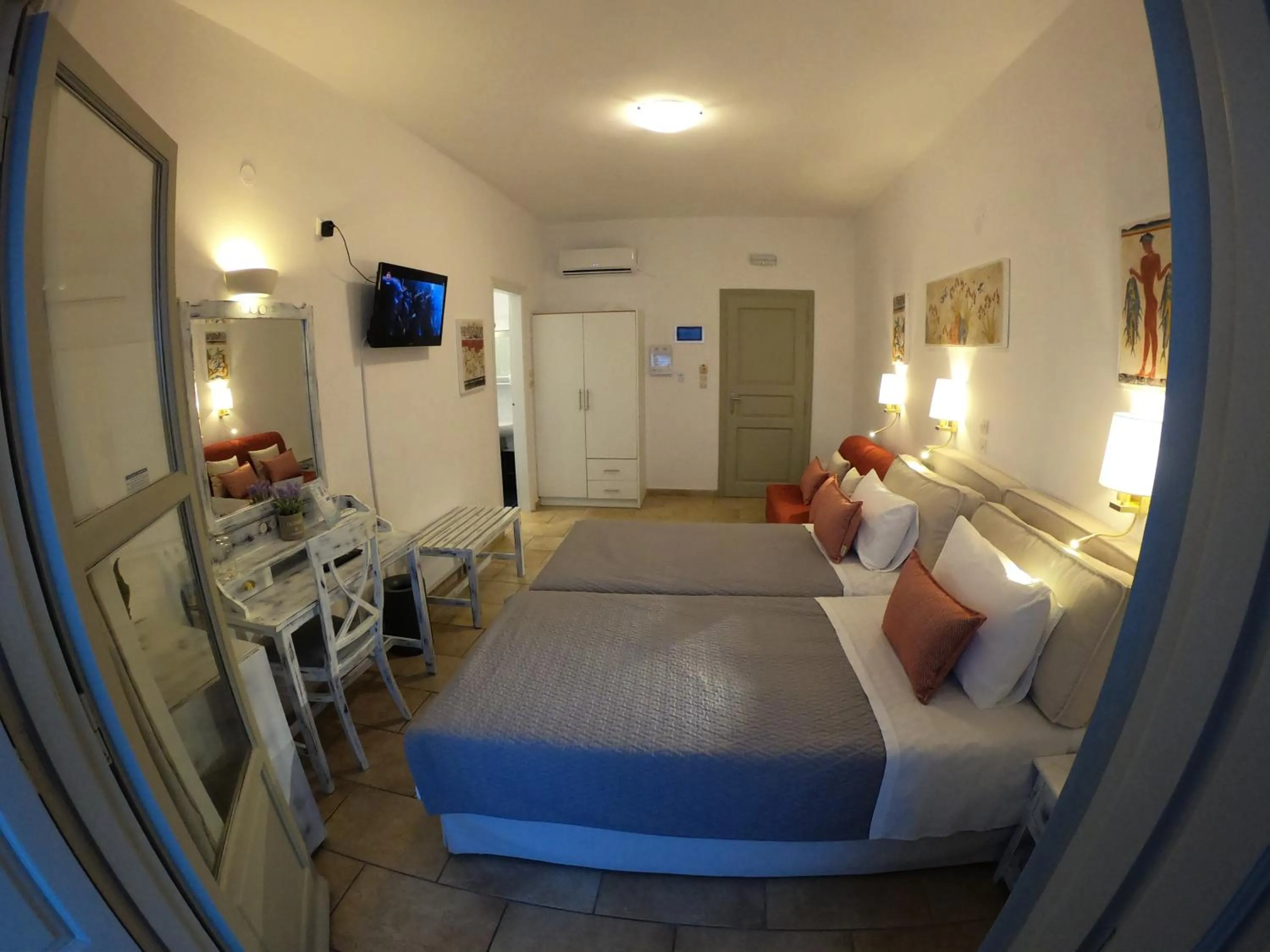 Bed in Hotel Mathios