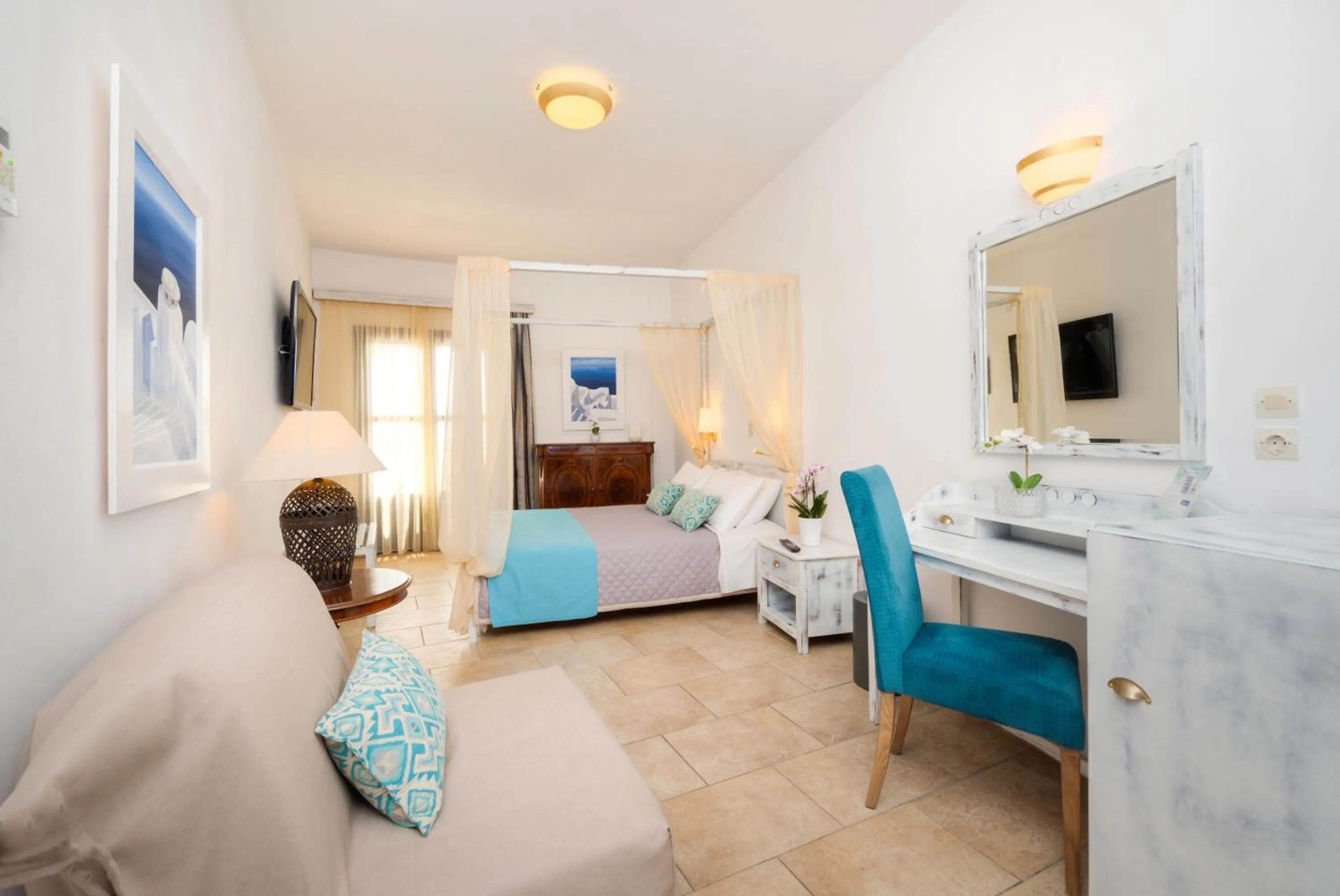 Bed in Hotel Mathios