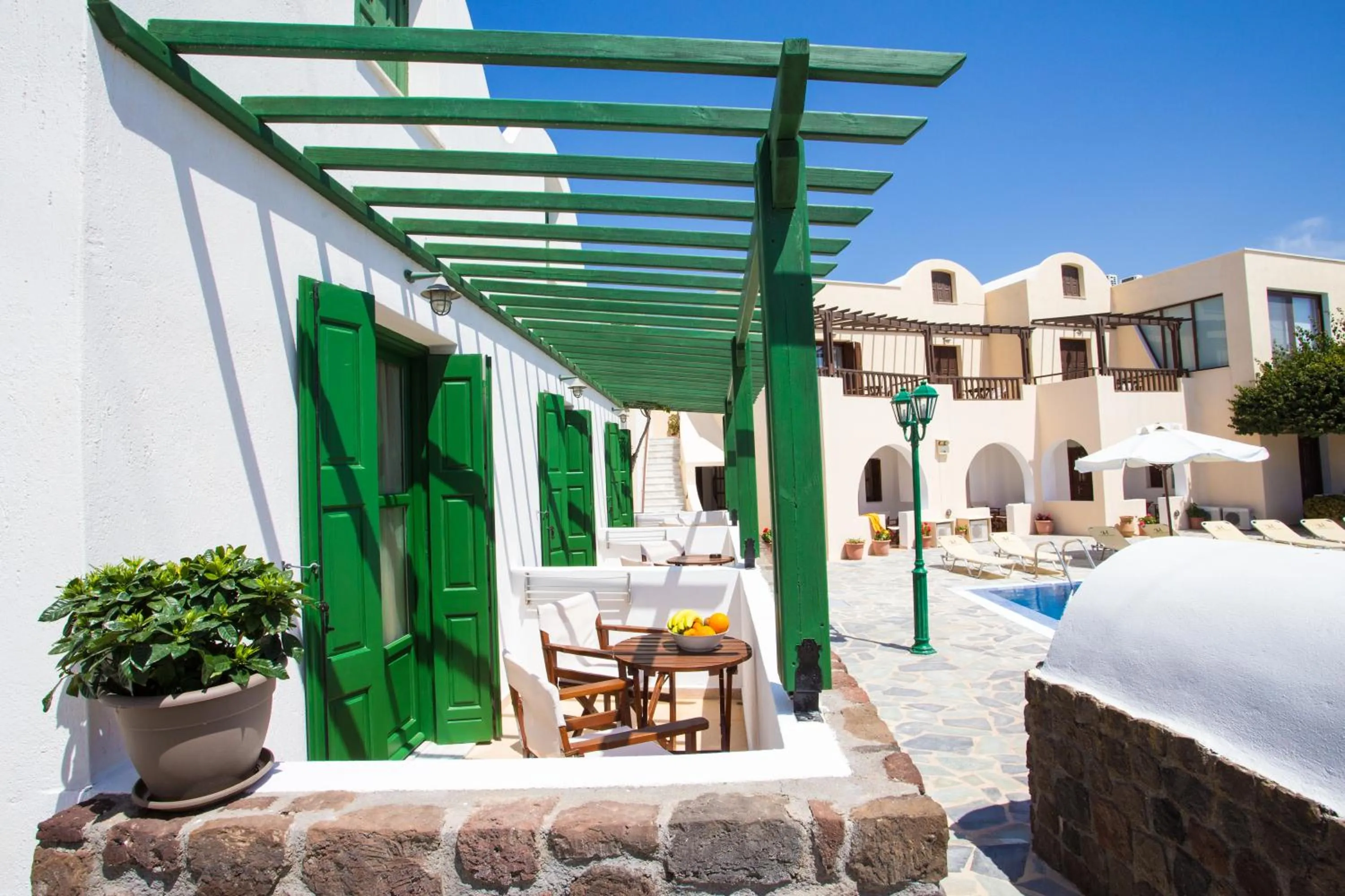 Patio in Hotel Mathios