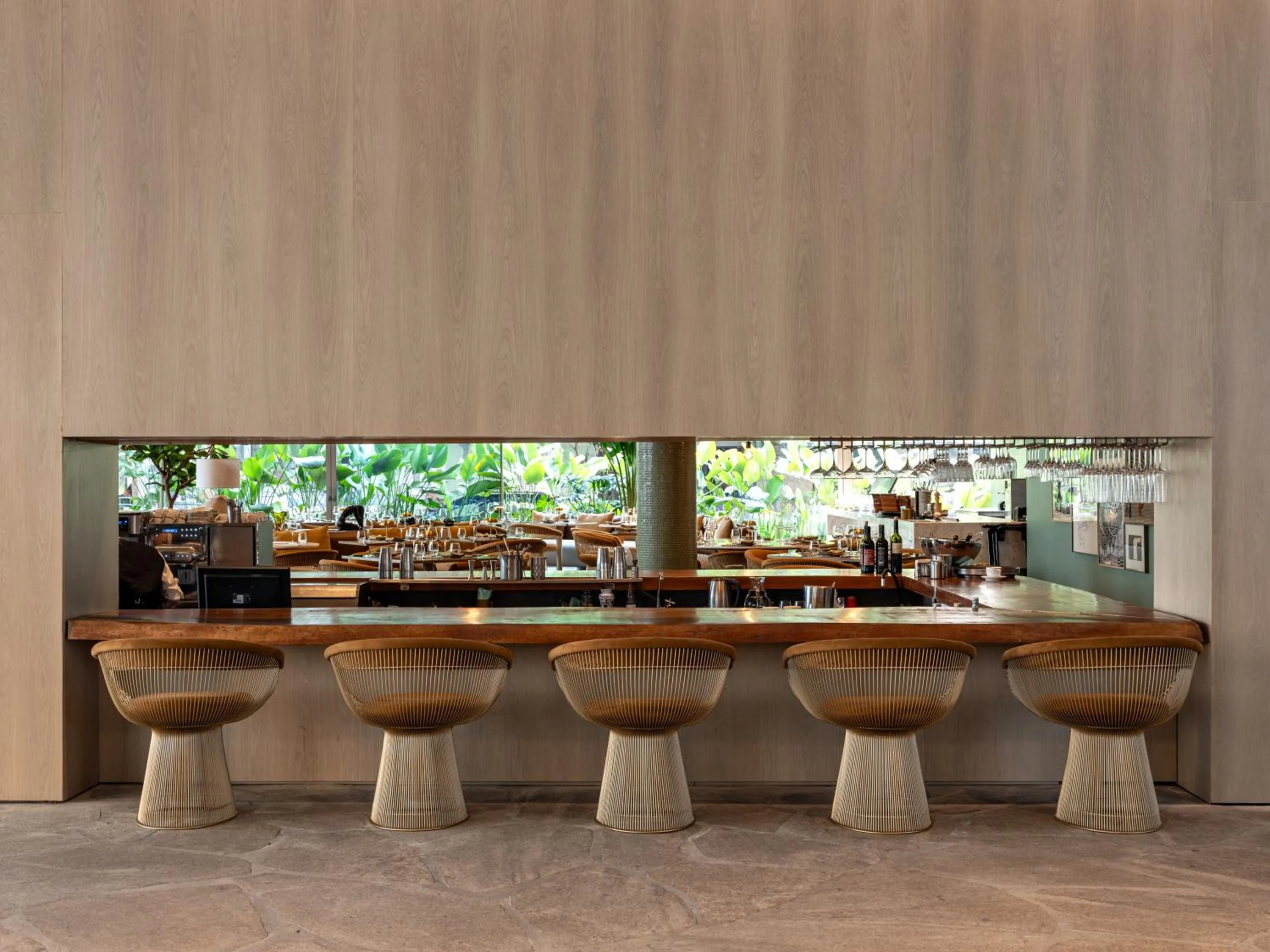 Restaurant/places to eat in Pulso Hotel Faria Lima