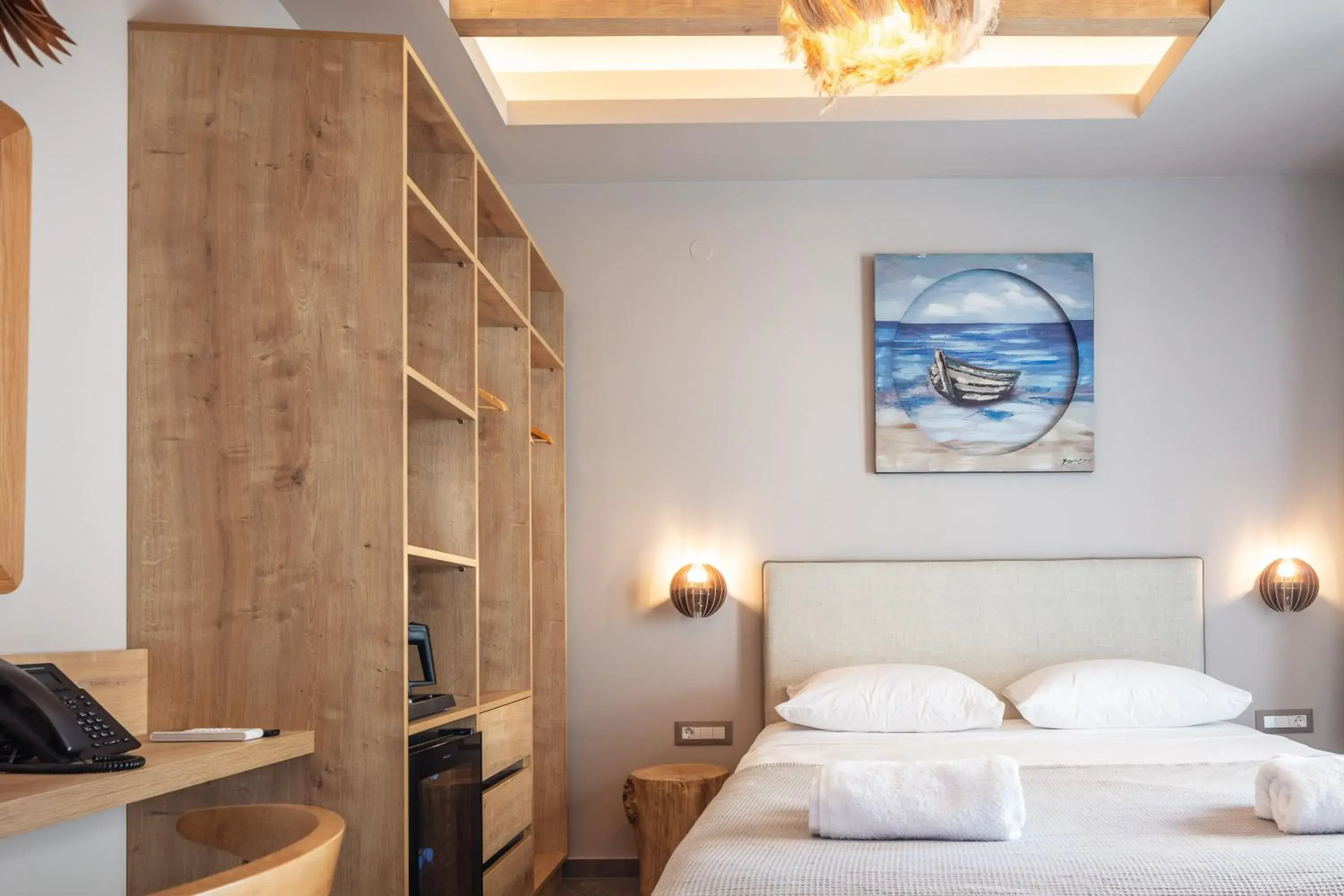 Junior Suite with Partial Sea View in Skipper Beachfront Suites Junior Suite with Partial Sea View in Skipper Beachfront Suites