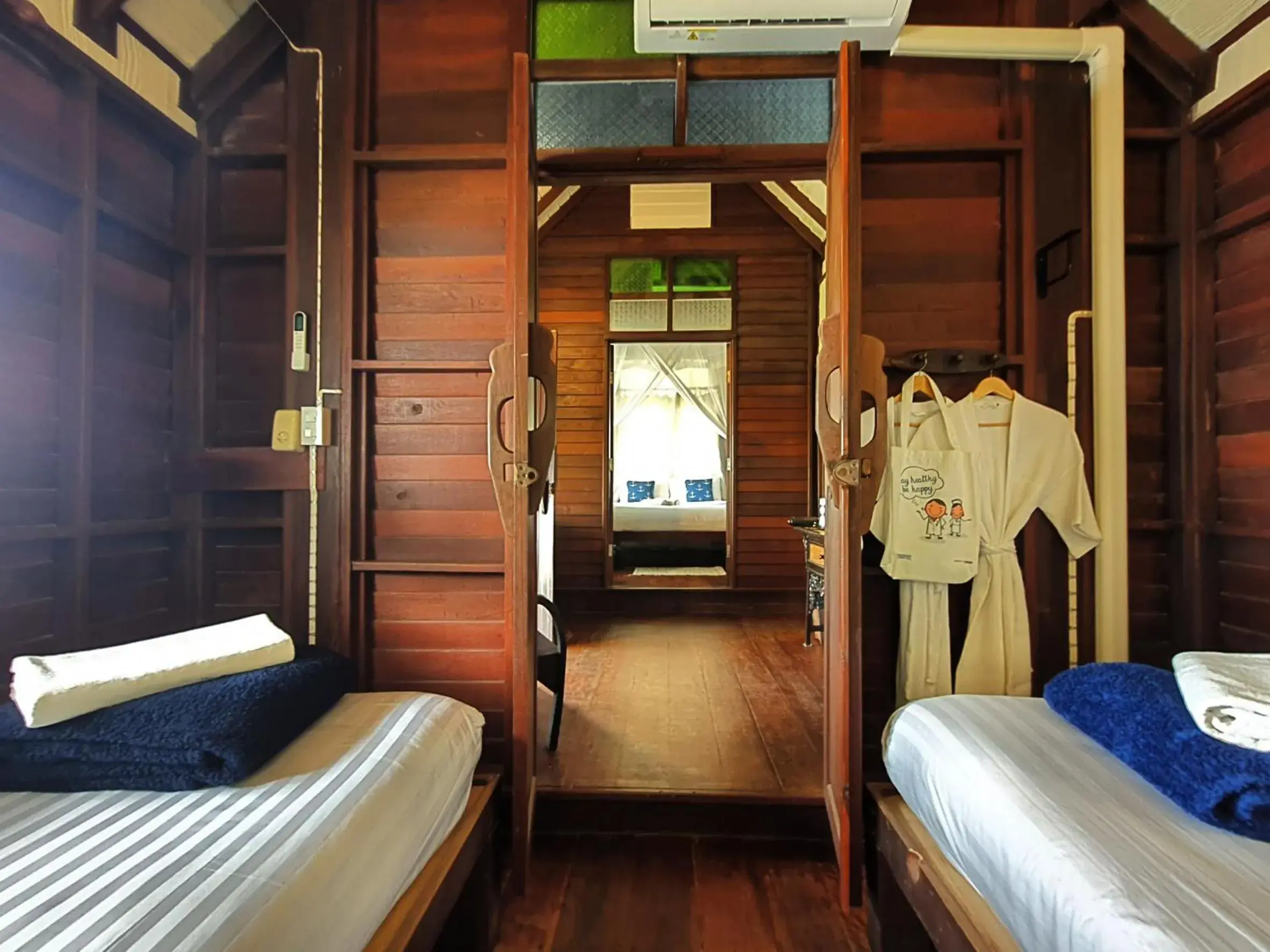 Photo of the whole room, Bed in Baan Thong Ching Resort Photo of the whole room, Bed in Baan Thong Ching Resort