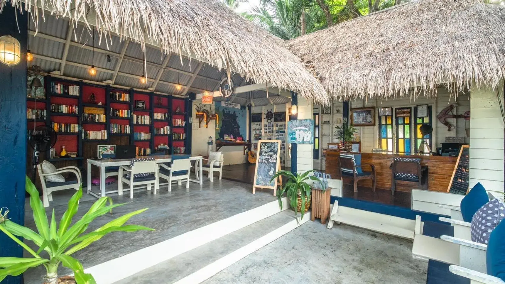 Restaurant/places to eat in Baan Thong Ching Resort Restaurant/places to eat in Baan Thong Ching Resort