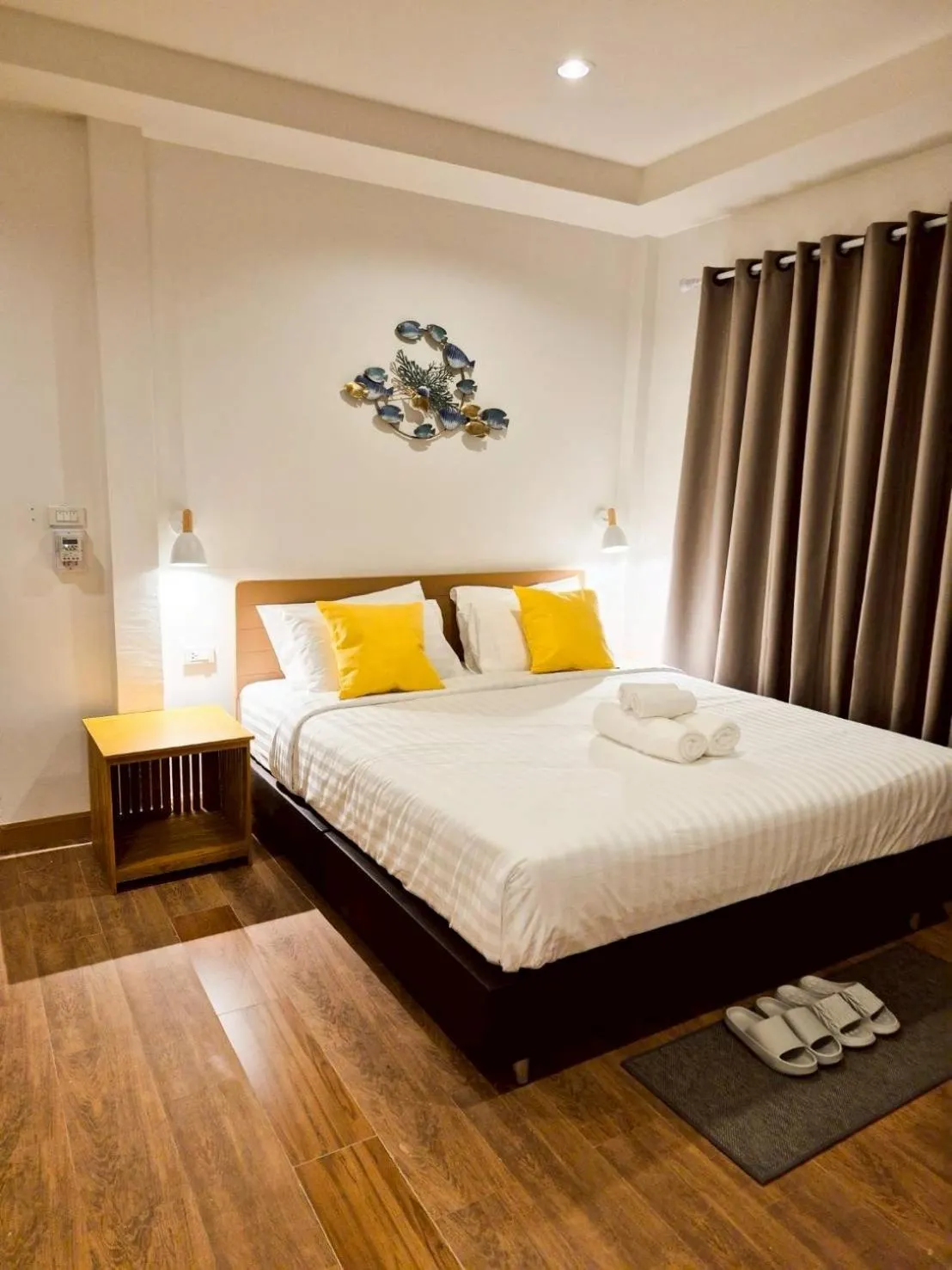 Bed in Baan Thong Ching Resort