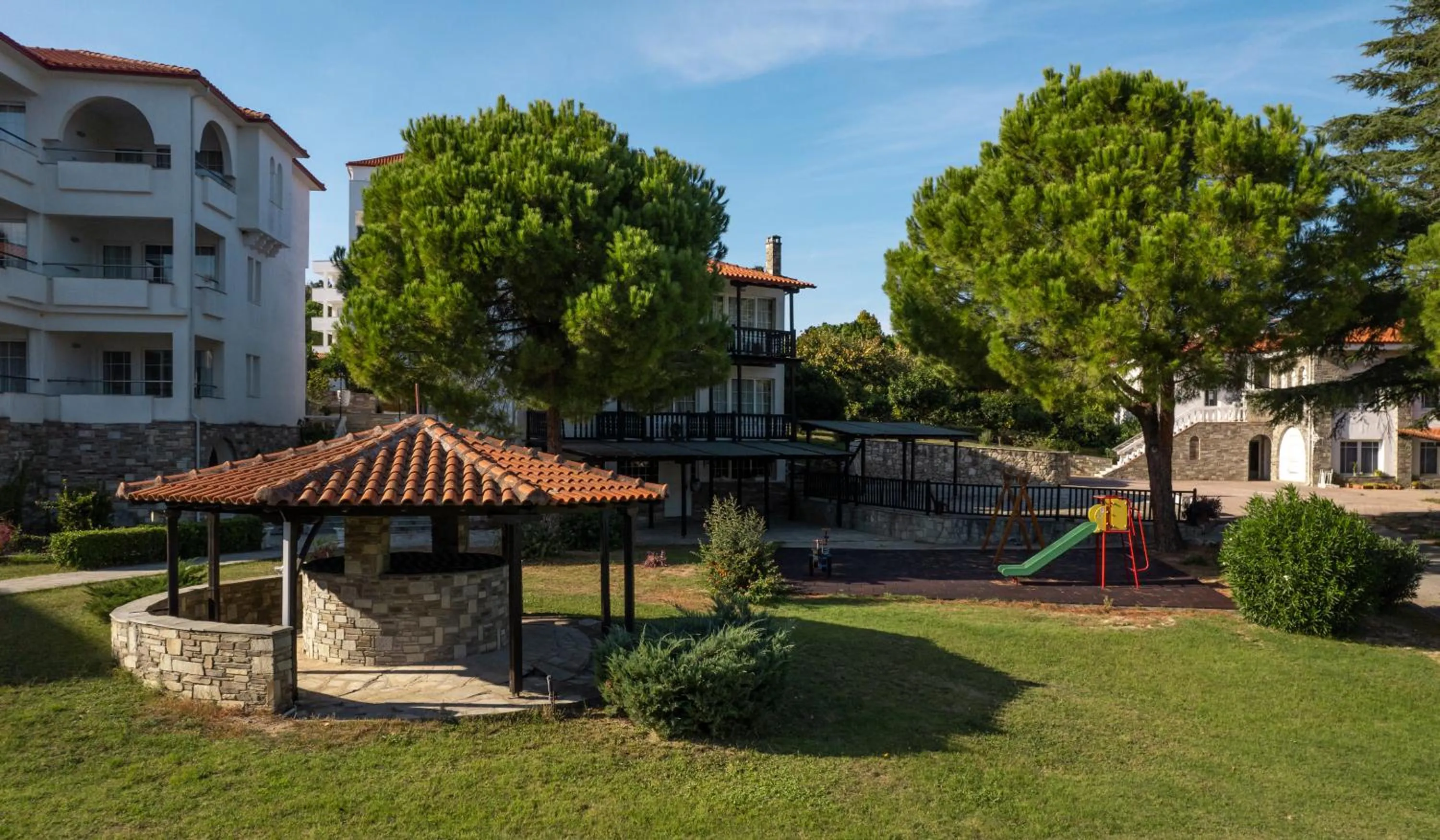 Garden in Mitsis Alexander the Great Hotel