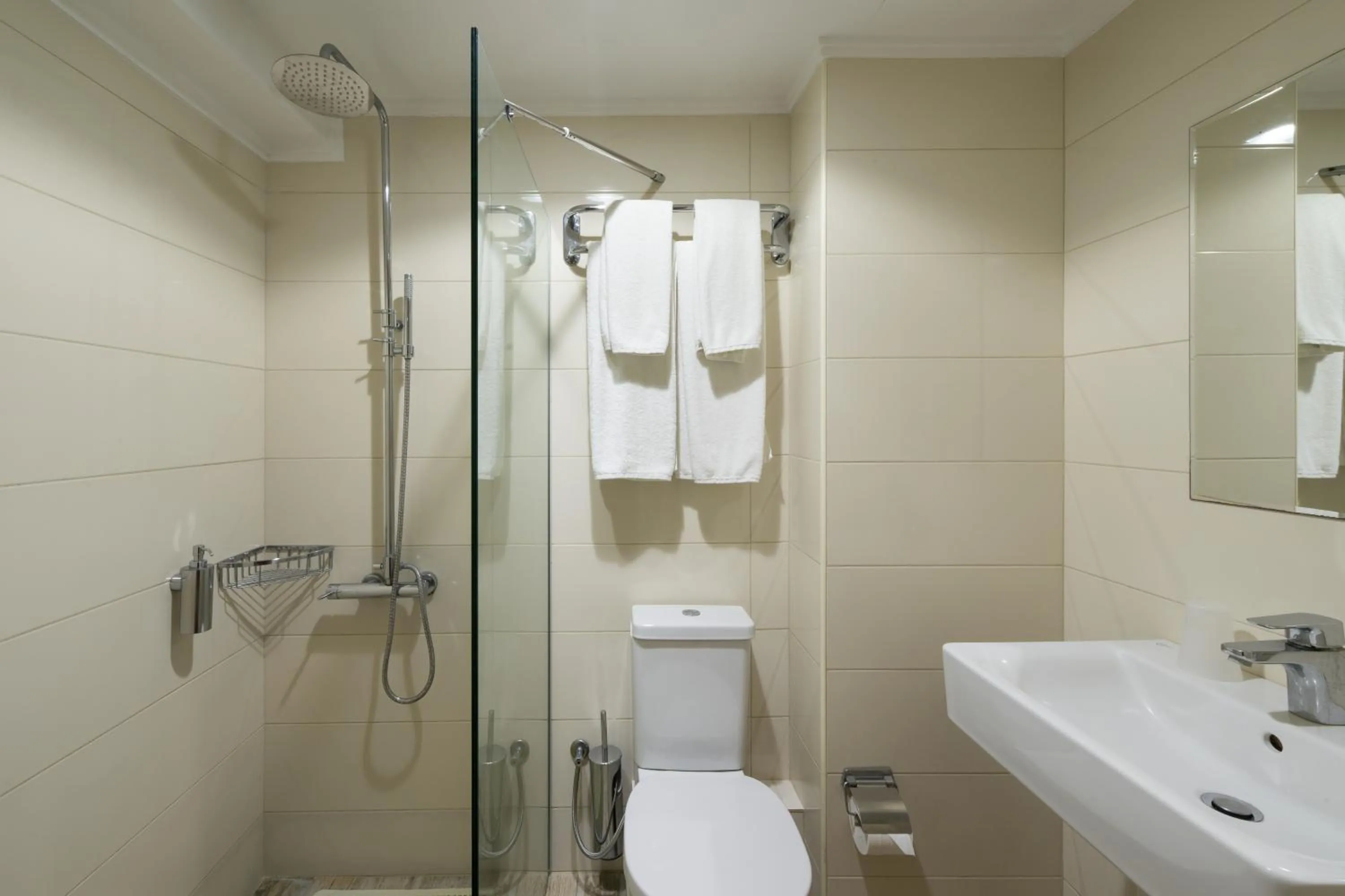 Bathroom in Mitsis Alexander the Great Hotel