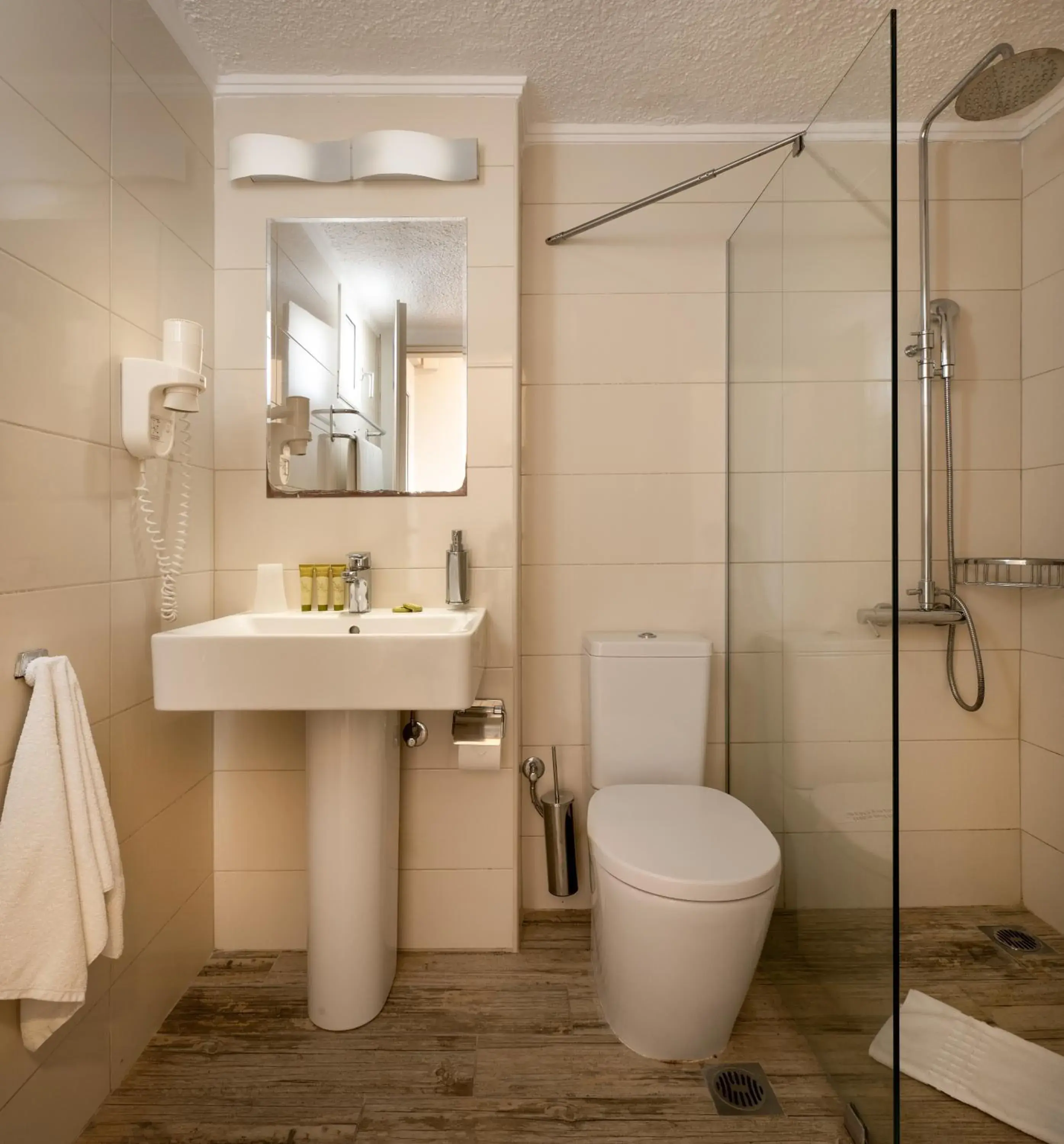 Bathroom in Mitsis Alexander the Great Hotel Bathroom in Mitsis Alexander the Great Hotel