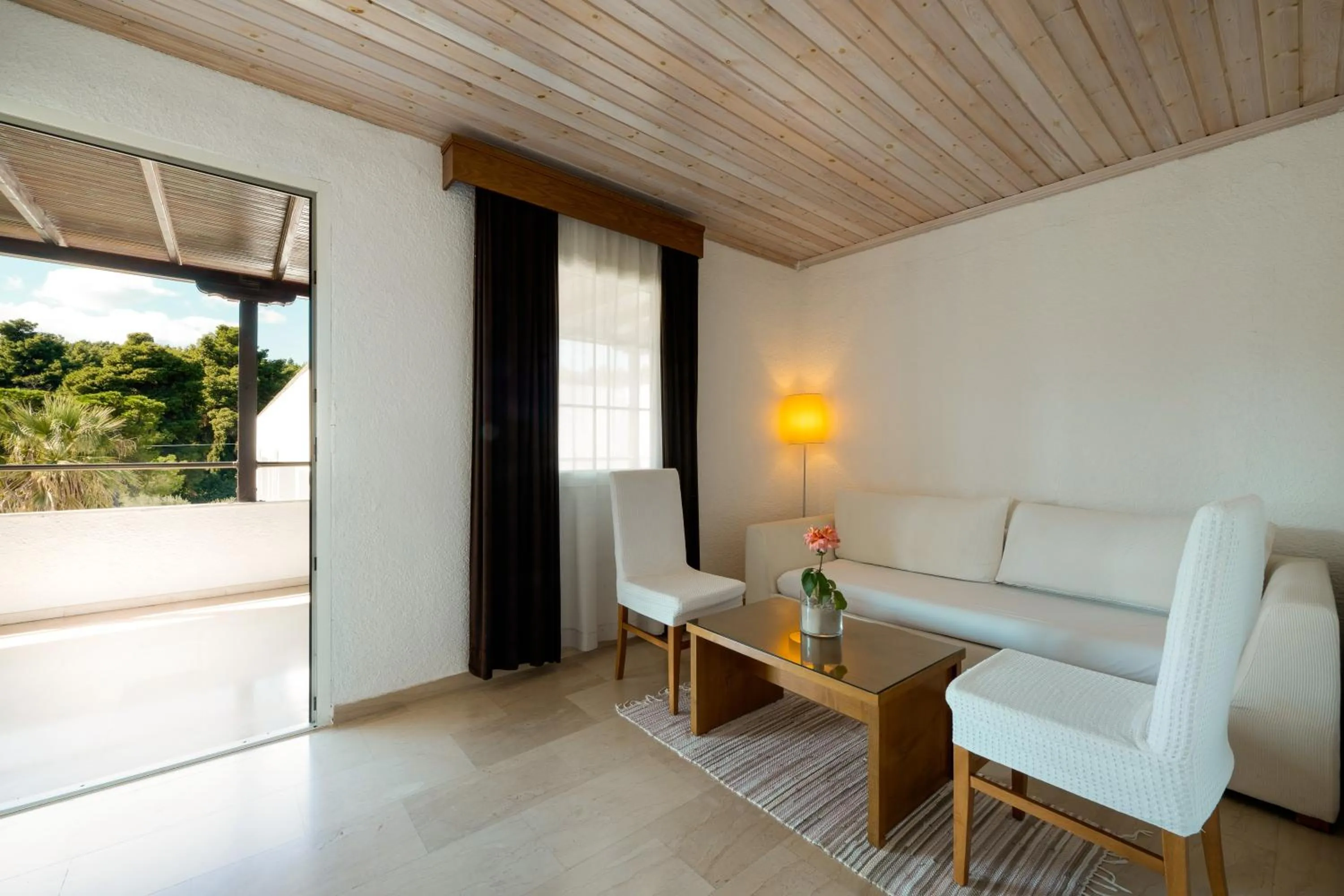 Living room in Mitsis Alexander the Great Hotel