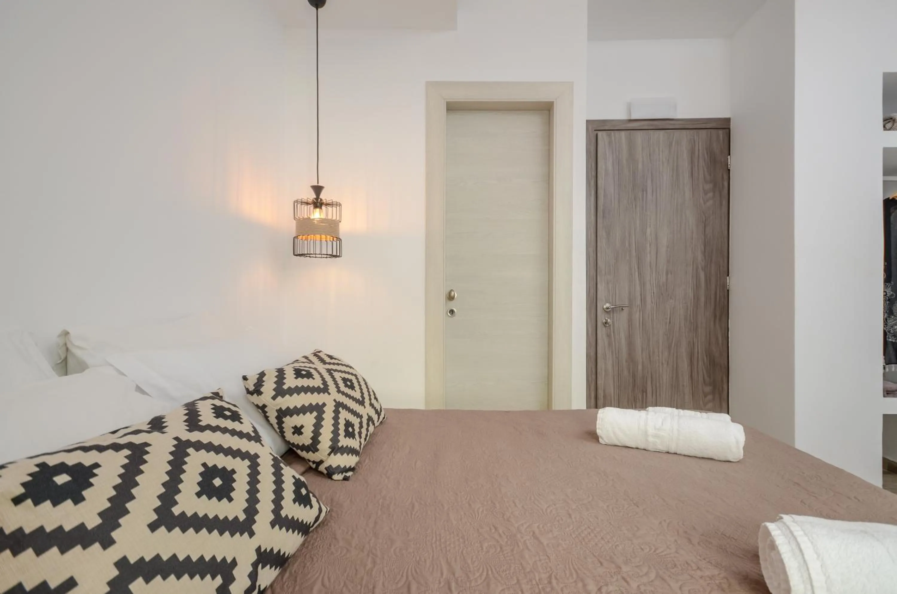 Bed in Saint George Hotel