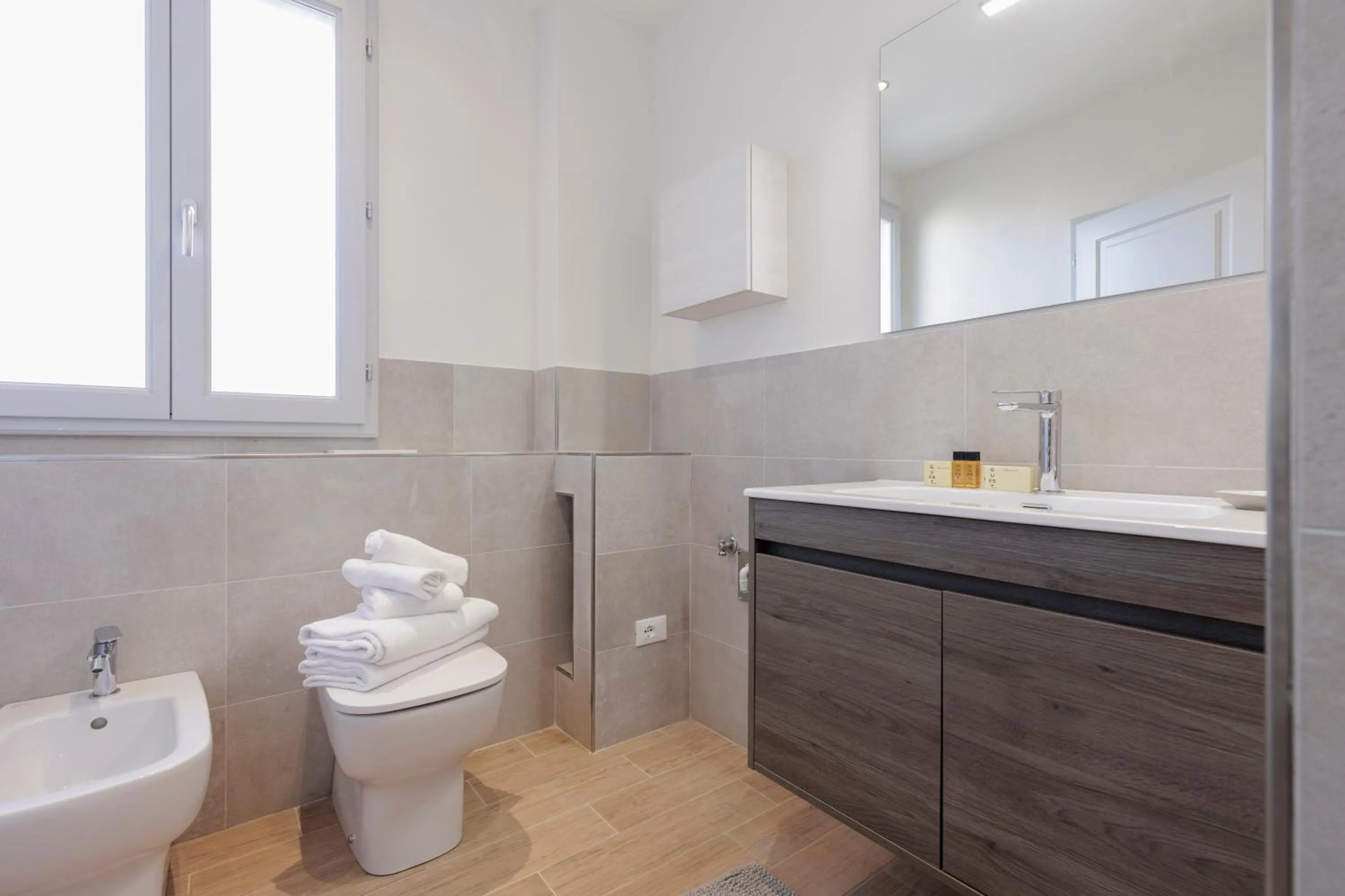 Bathroom in Fossi Elegant Apartment