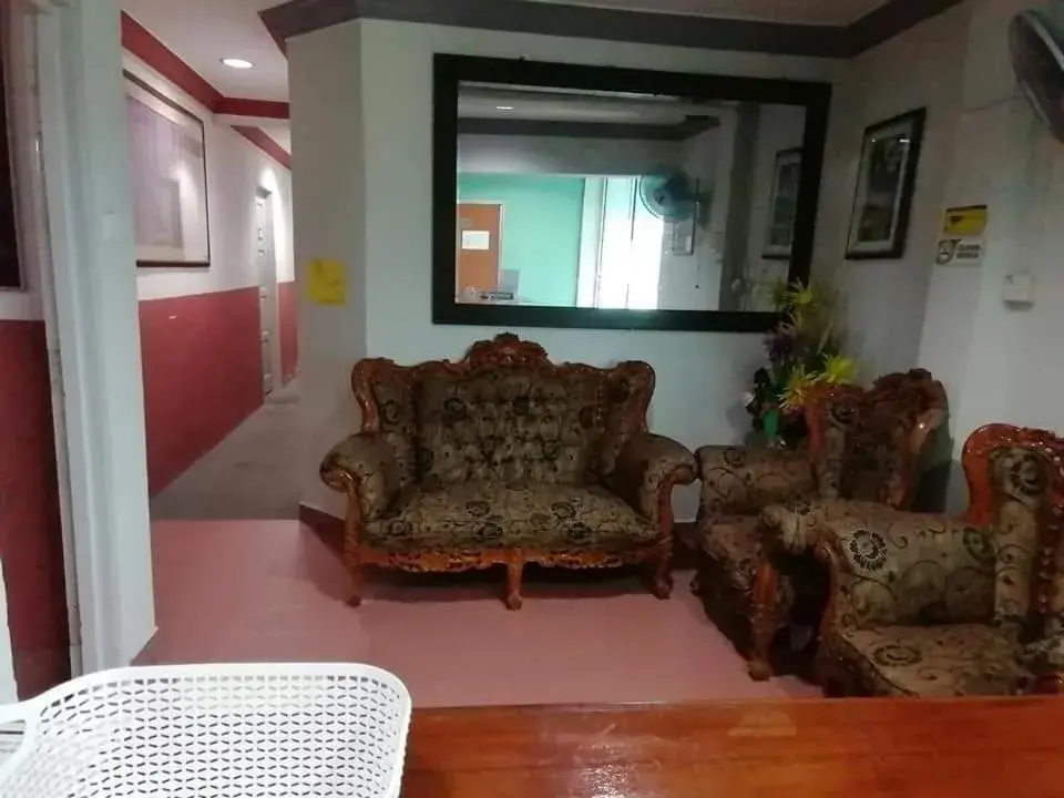 Lobby or reception in Mi Hotel 2 Dungun Lobby or reception in Mi Hotel 2 Dungun