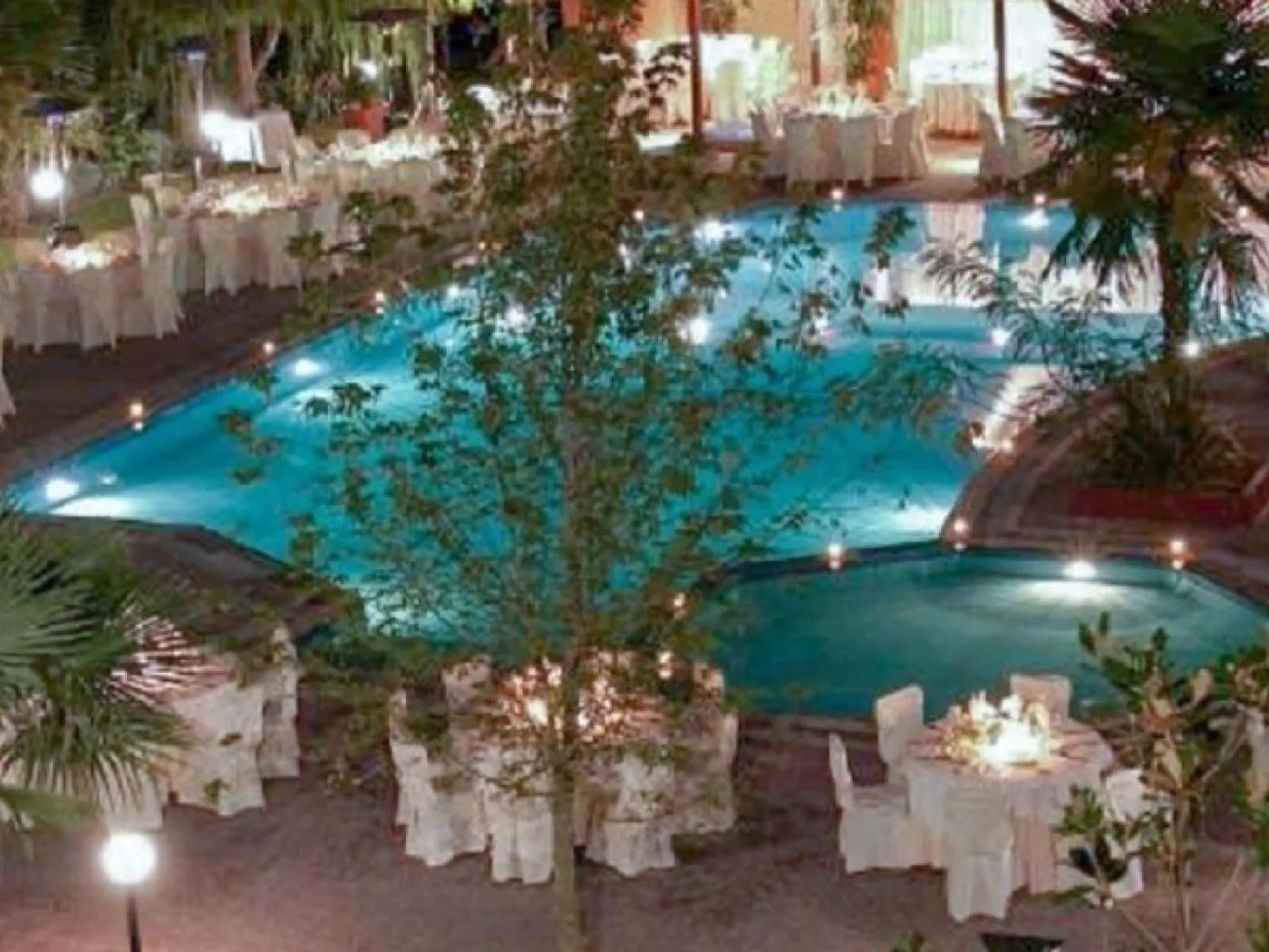 Property building in Four Seasons Hotel